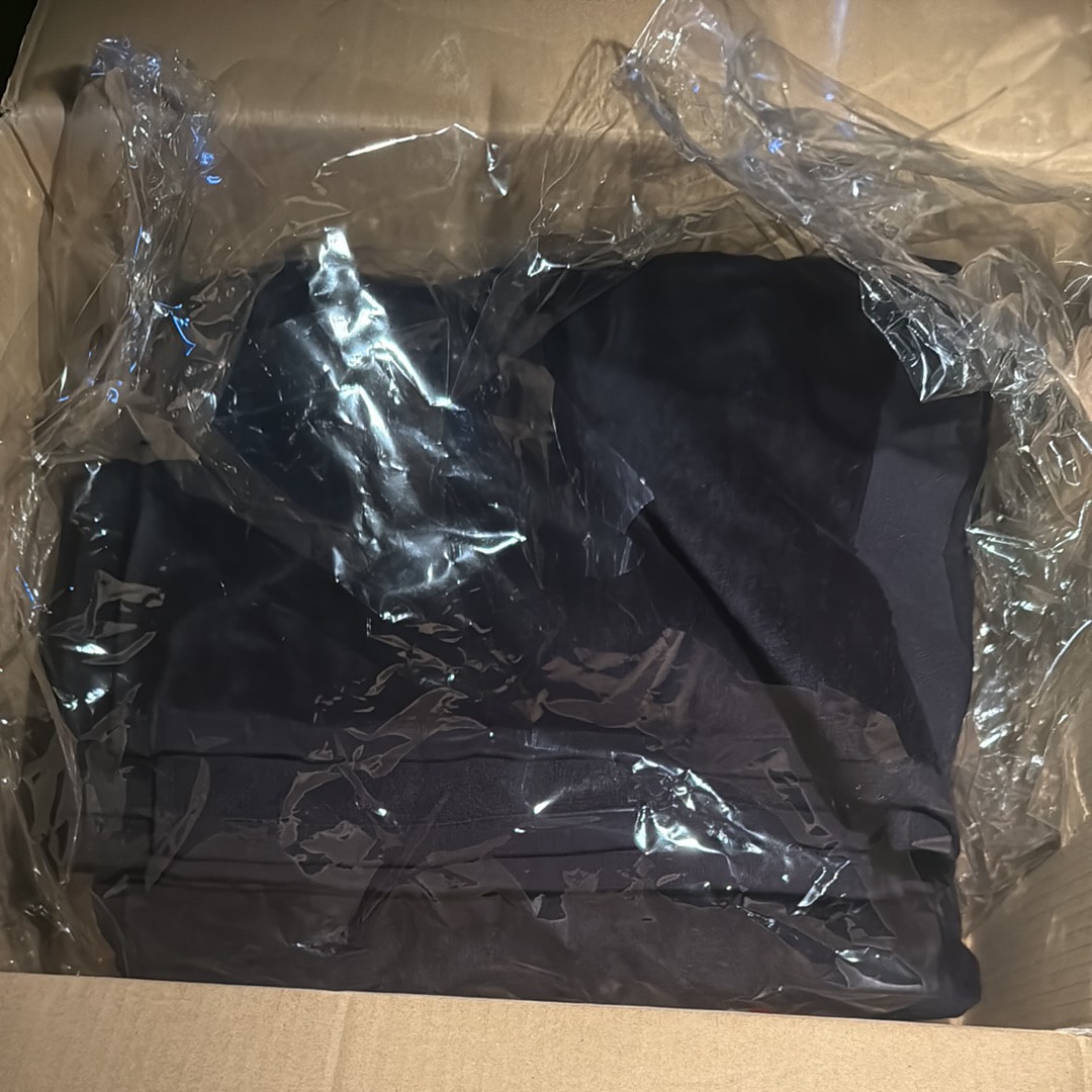 シュプリーム トーナル ロゴ タオル "ブラック"