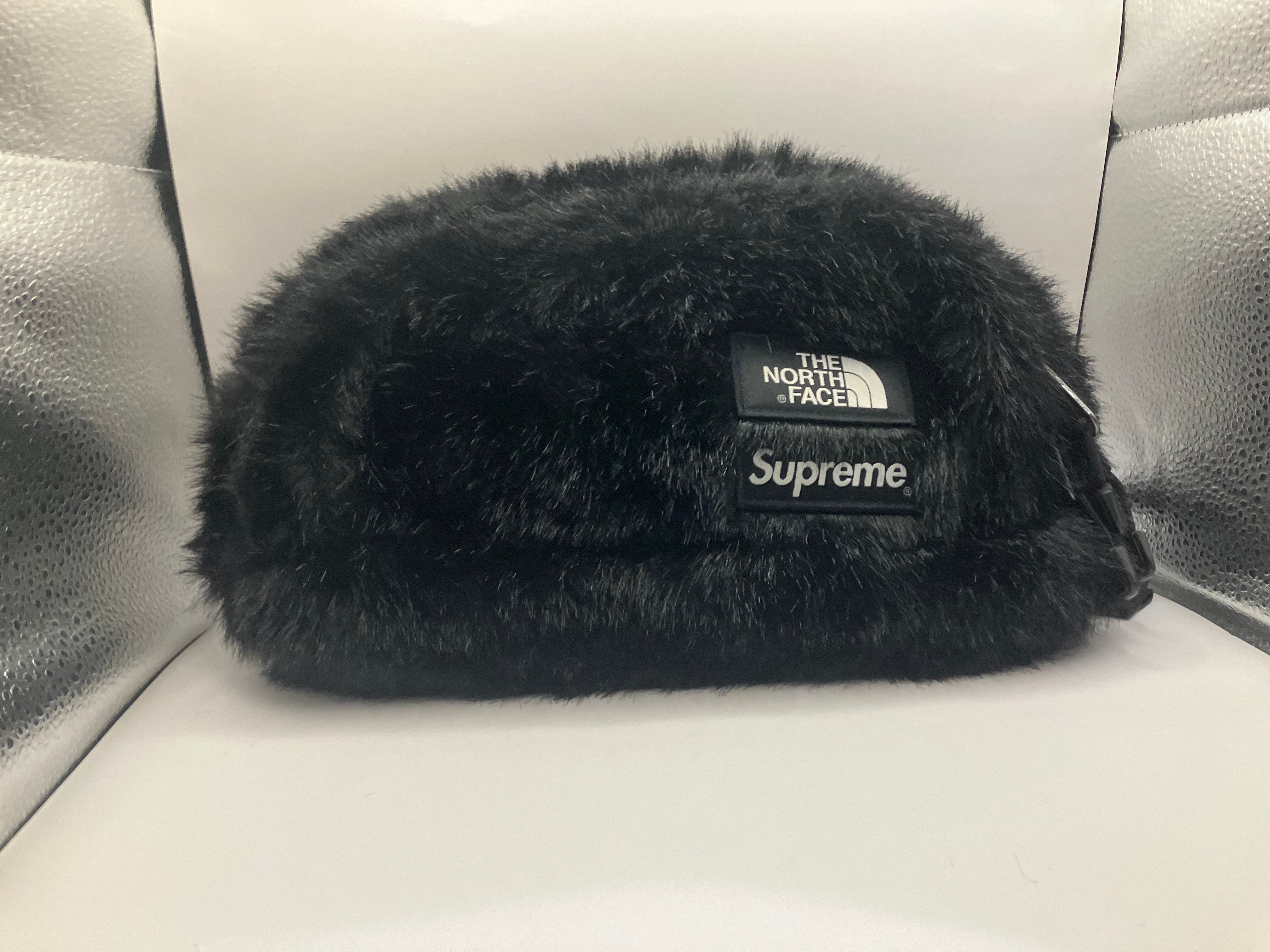 Supreme x The North Face Faux Fur Waist Bag "Black" NM82093I / NF0A5G87