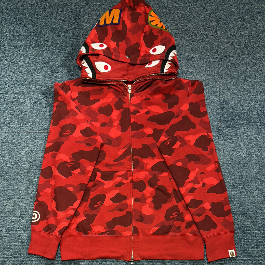 A BATHING APE COLOR CAMO SHARK WIDE FIT FULL ZIP DOUBLE HOODIE "Red"