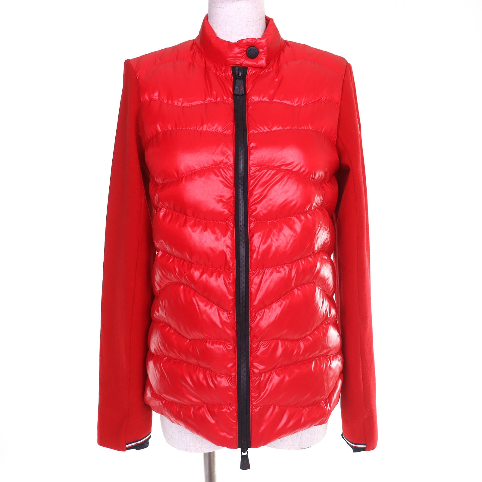 極美品 モンクレール グルノーブル DFS ライトダウンジャケッ レッド S
