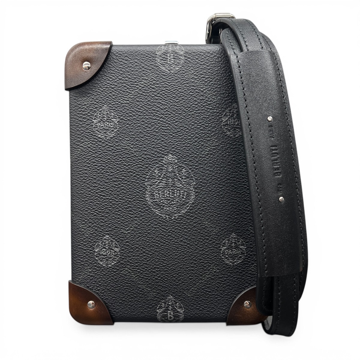 Berluti × GLOBE TROTTER 希少 極美品 ベルルッティ × グローブトロッター シグネチャーキャンバス センテナリー メッセンジャーケース ショルダーバッグ PVC レザー ベネチアン グレー Aランク 中古 鑑定済 ベルルッティバッグ