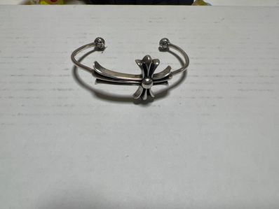 SKNNY TNY CH CRS CHクロス バングル