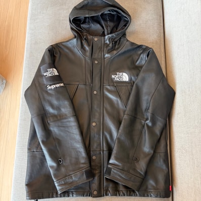 Supreme x The North Face Leather Mountain Parka "Black"
