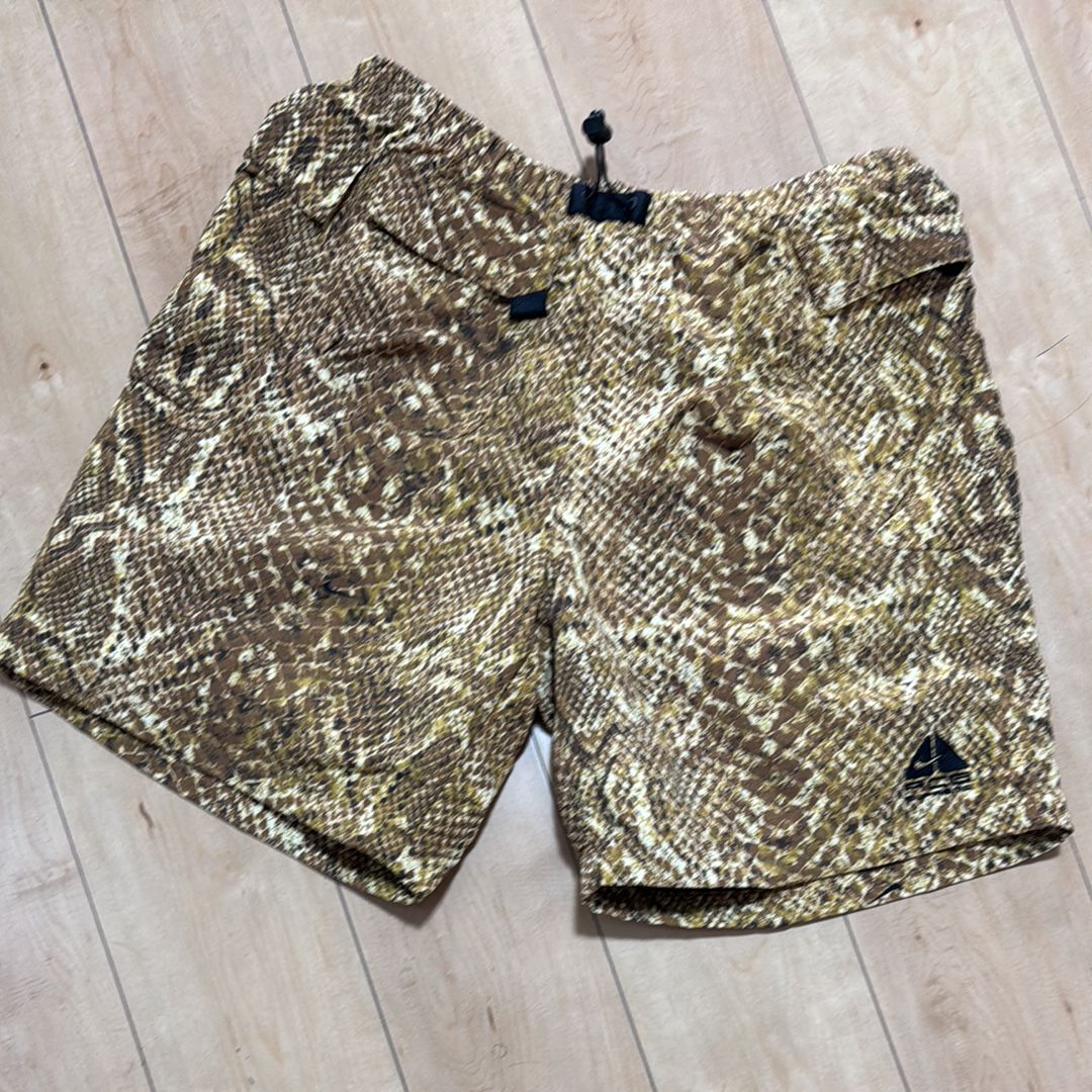 Supreme Nike ACG Nylon Trail Short "Gold Snakeskin"