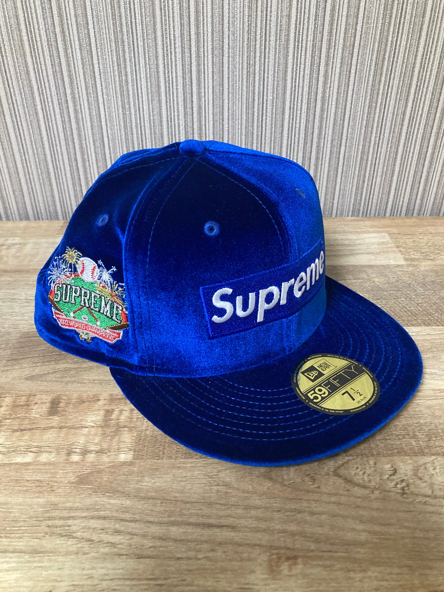 Supreme Velour Box Logo New Era "Navy"