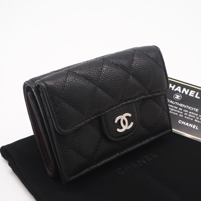極美品 CHANEL シャネル キャビアスキン クラシック スモール フラップ ウォレット AP0230 三つ折り財布 ブラック キャビアスキン レディース