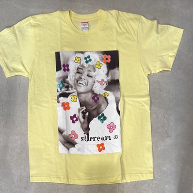 Supreme Naomi Tee "Yellow"