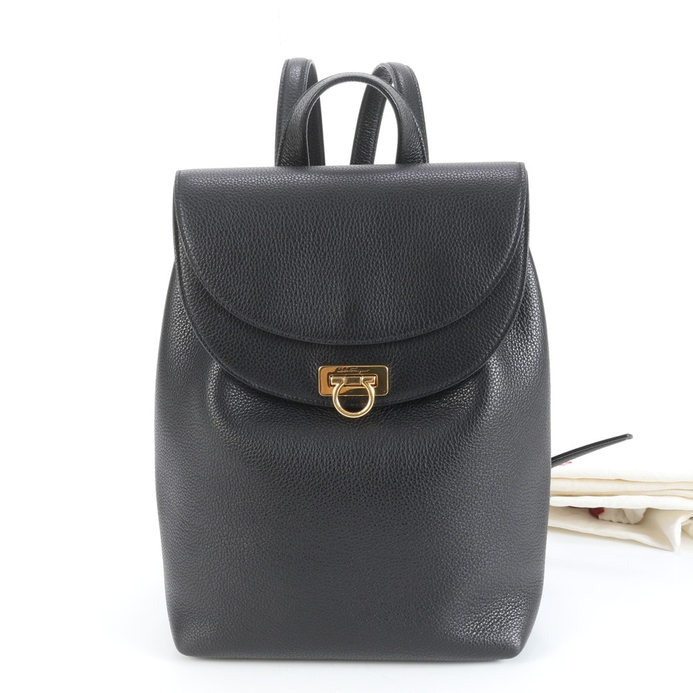 ■新品同様 サルヴァトーレフェラガモ ガンチーニリュックサック レザー