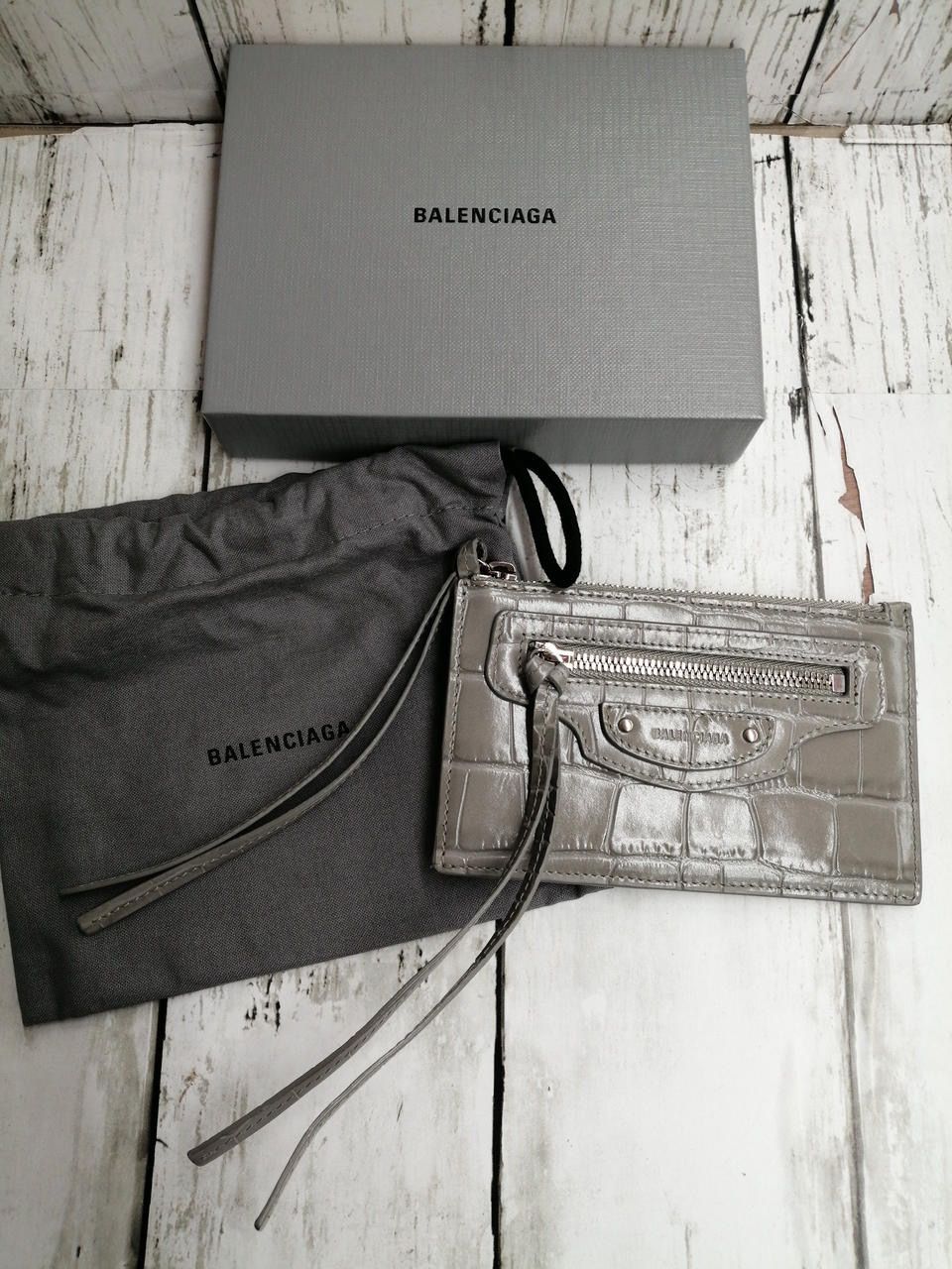BALENCIAGA