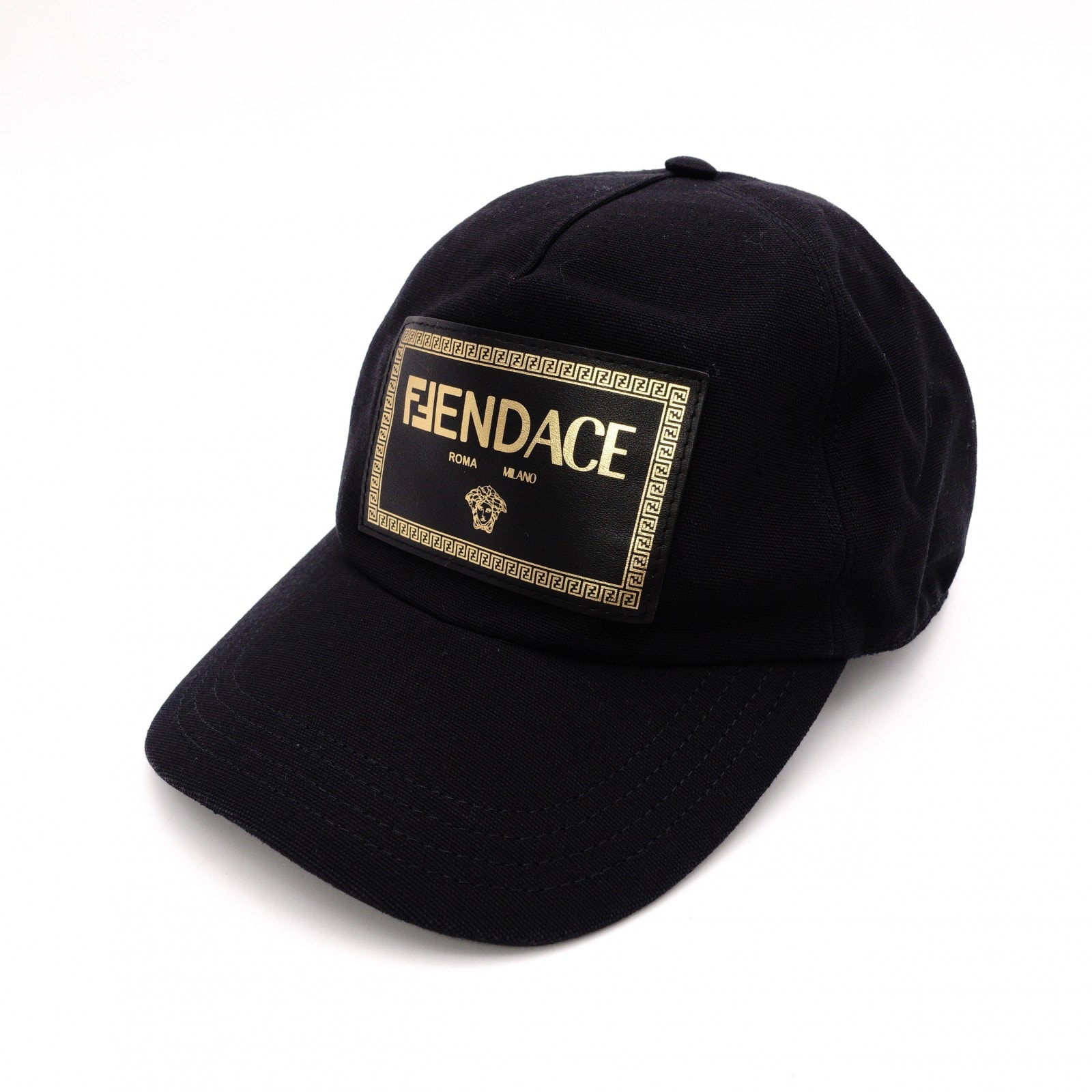 フェンディ フェンダーチェその他帽子 レディース