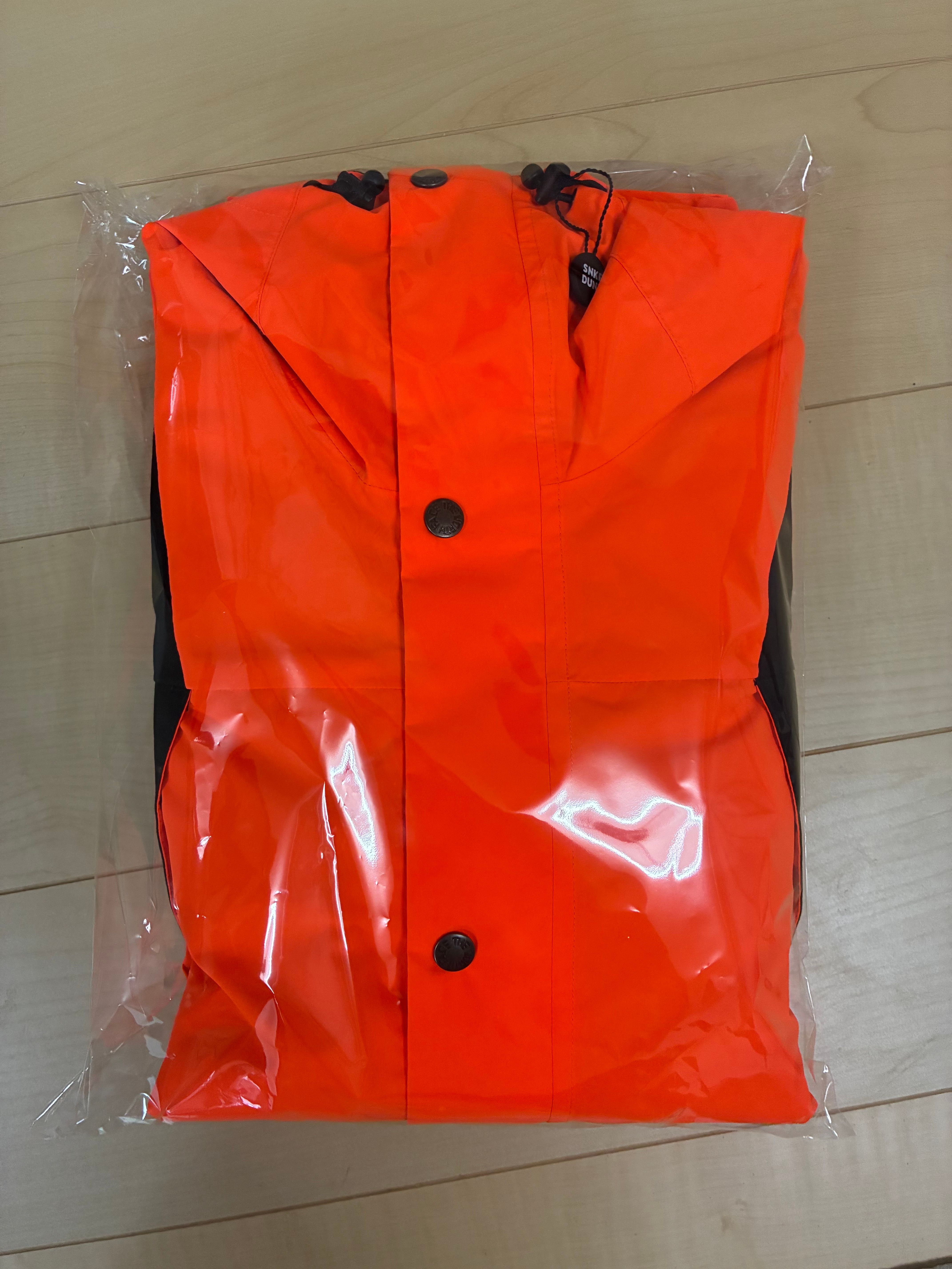 Supreme x The North Face Mountain Light Jacket "Power Orange"