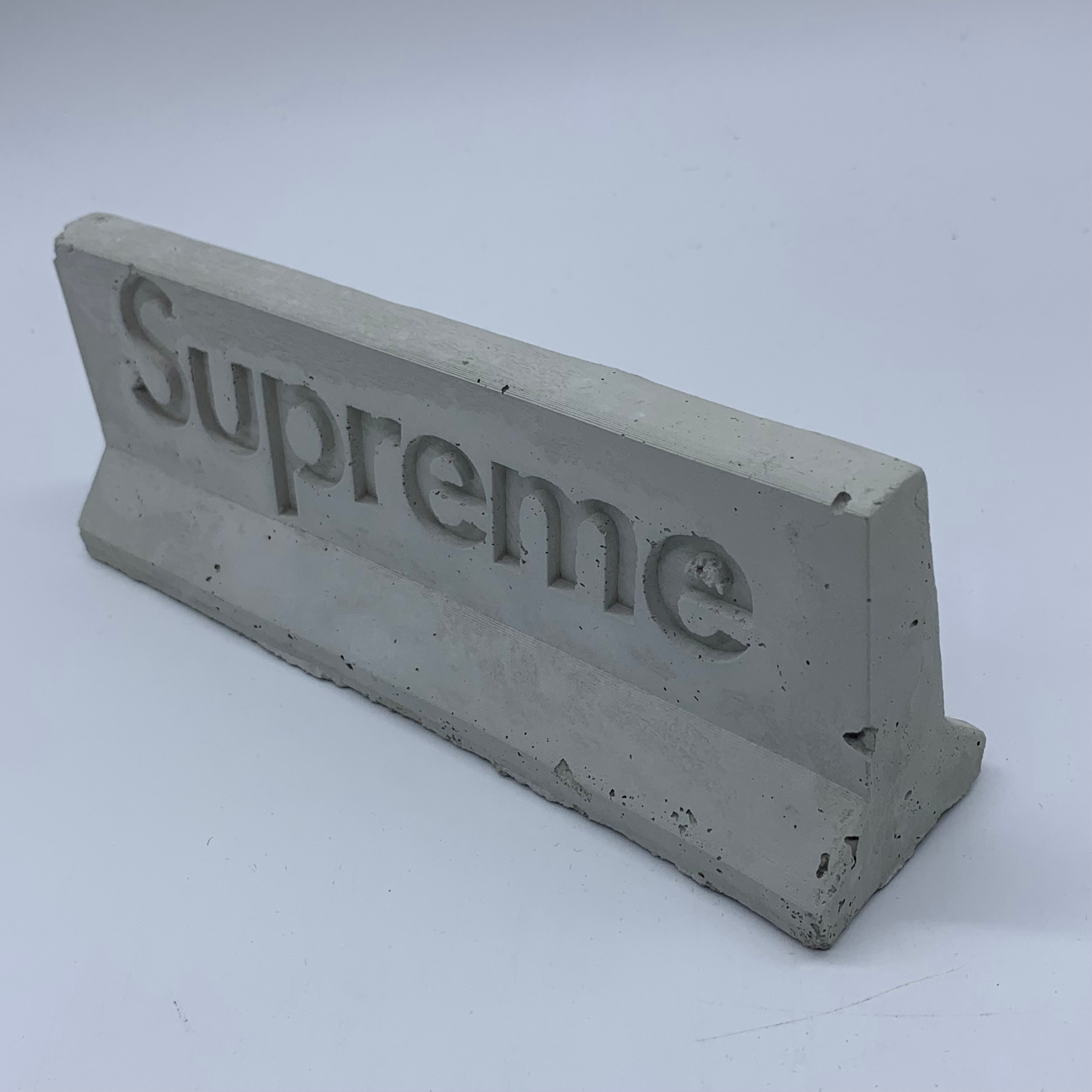 Supreme Supreme x Mini Materials 1:12 Scale Jersey Barrier "Grey"