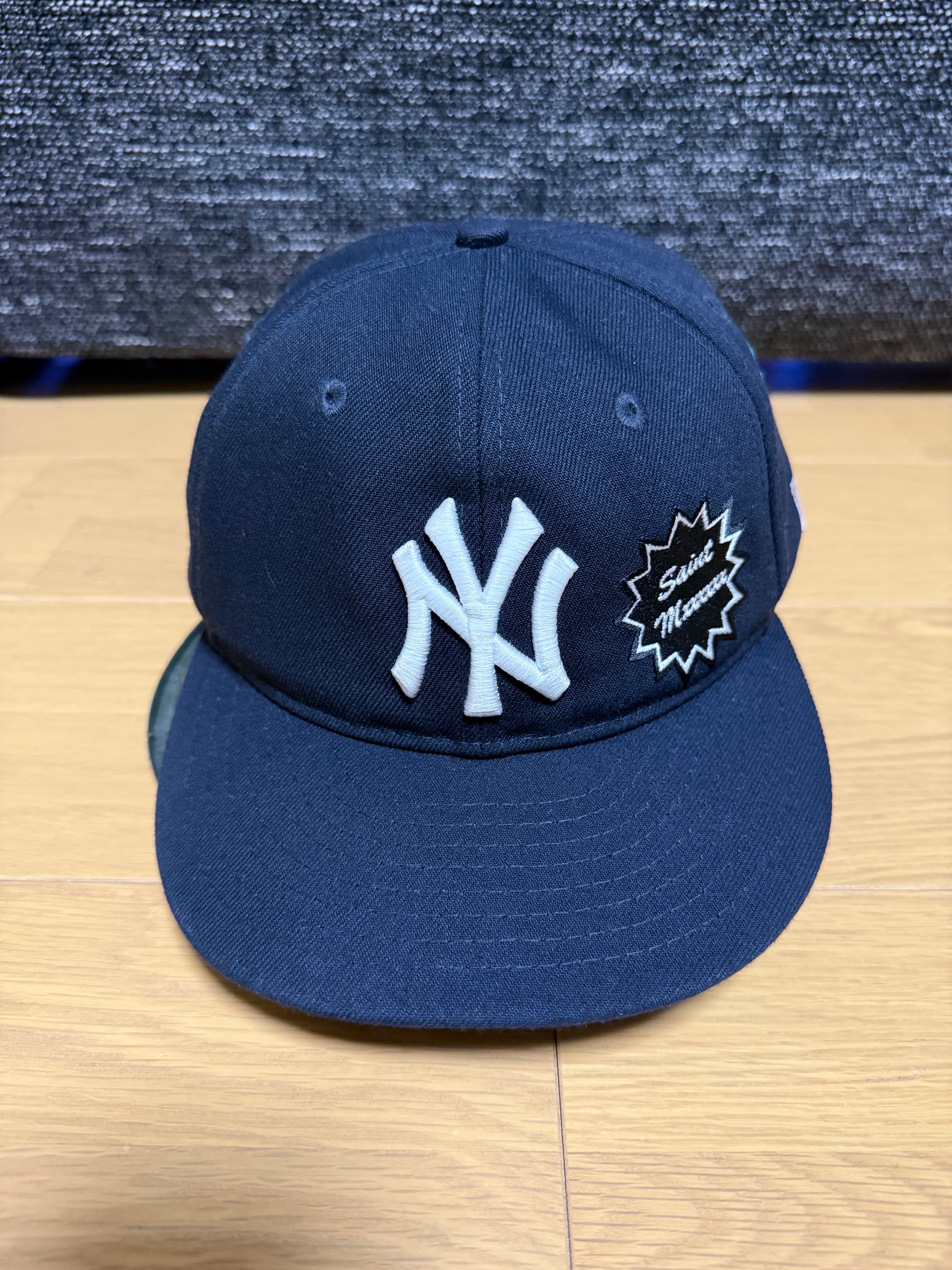 NEW ERA x SAINT Mxxxxxx x MLB Retro Crown 9Fifty New York Yankees "Navy"