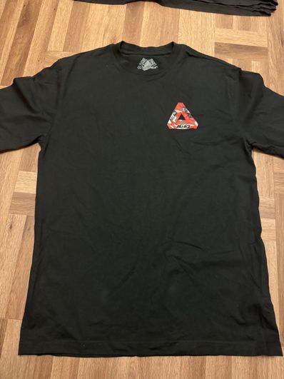 PALACE Jungle Camo Tri-Ferg T-Shirt "Black"