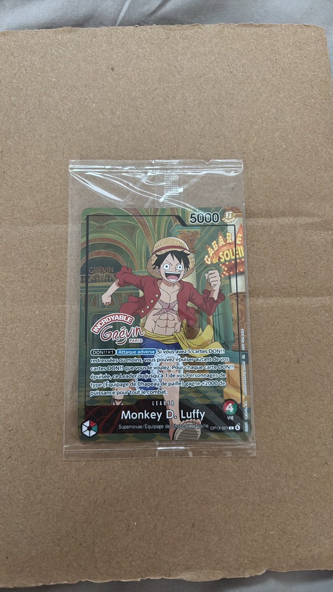 モンキー・D・ルフィ L [OP13-001]【フランス語版】(プロモーションカード「ONE PIECE × グレヴァン美術館」)