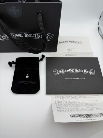 新品未使用CHROME HEARTS クロムハーツ イニシャルチャーム【W】