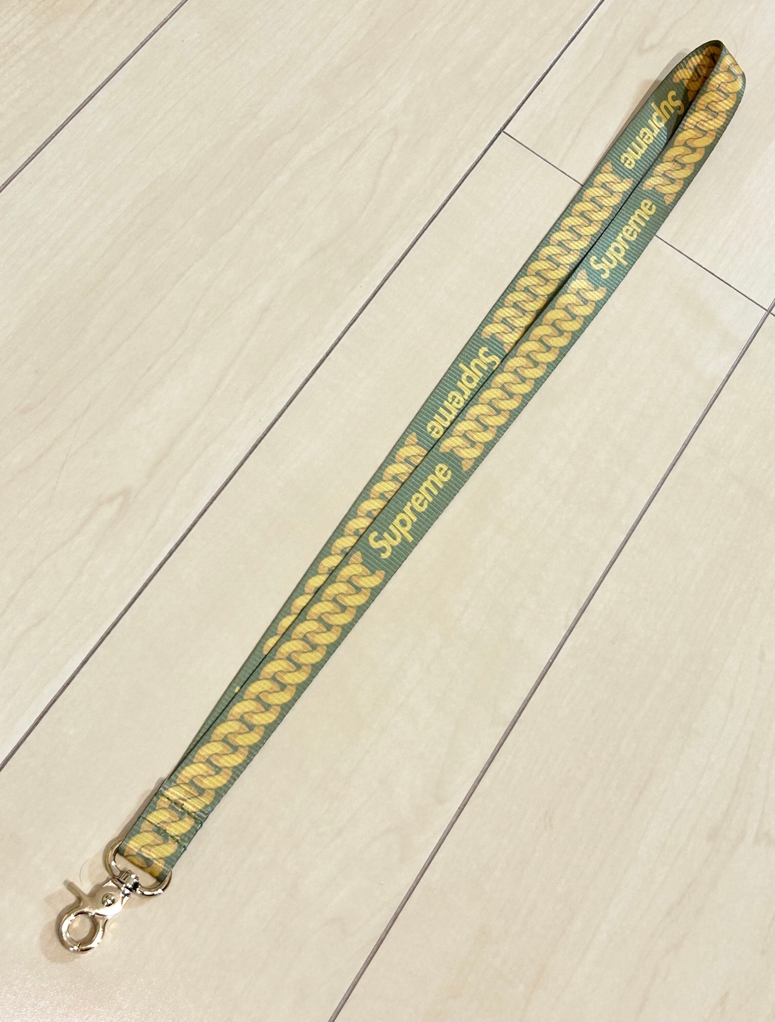 Supreme Cuban Links Lanyard "Olive"