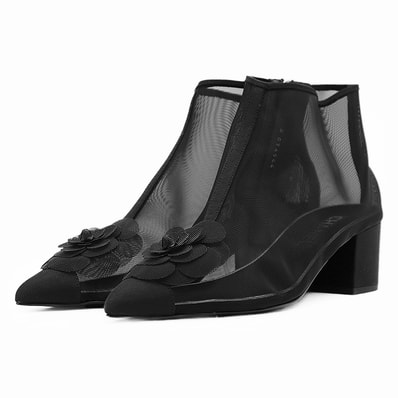 【極美品】CHANEL シャネル ショートブーツ G34544 ナイロンメッシュ シグネチャー カメリア モチーフ ロゴ COCOマーク チャーム ポインテッドトゥヒール サイドジップ シアー シューズ 靴 袋付属 レディース 39C 黒 伊製