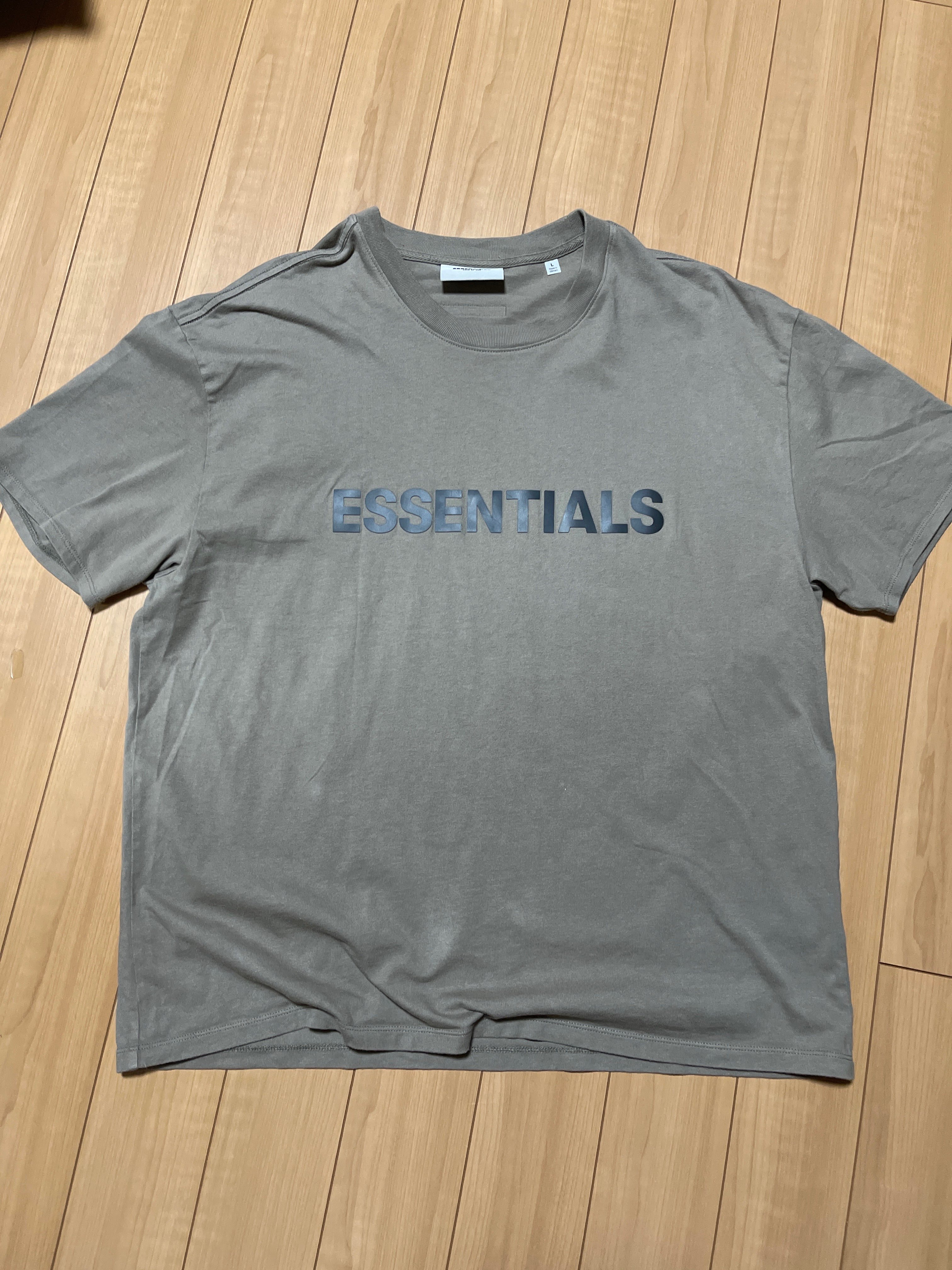 FEAR OF GOD ESSENTIALS 3D Silicon Applique Boxy T-Shirt "Gray Flannel/Charcoal"