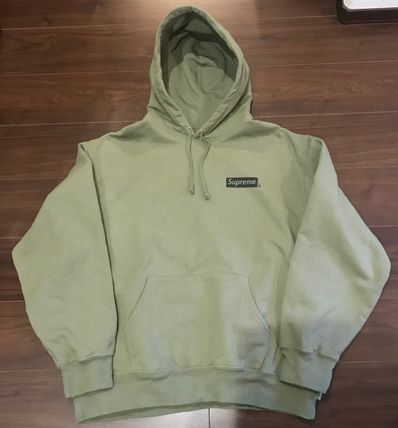 Supreme Catwoman Hooded Sweatshirt "Light Olive"