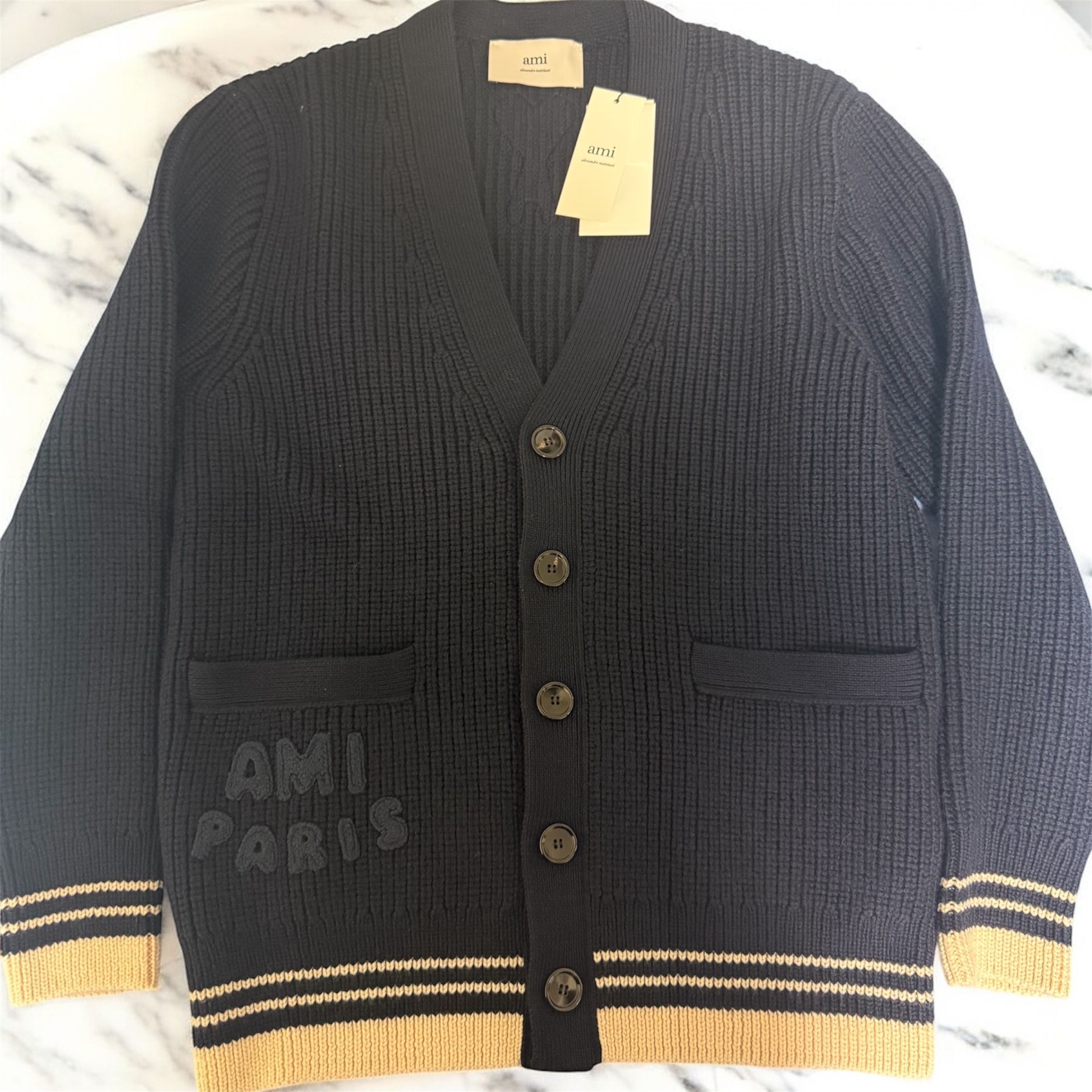 ami paris カーディガン