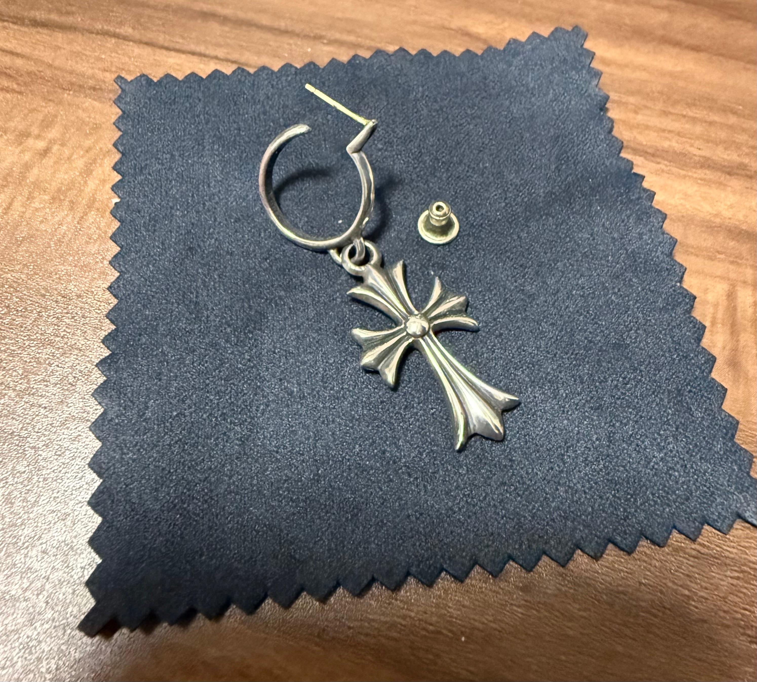 Chrome Hearts Hoop CH Cross Earrings "Silver"