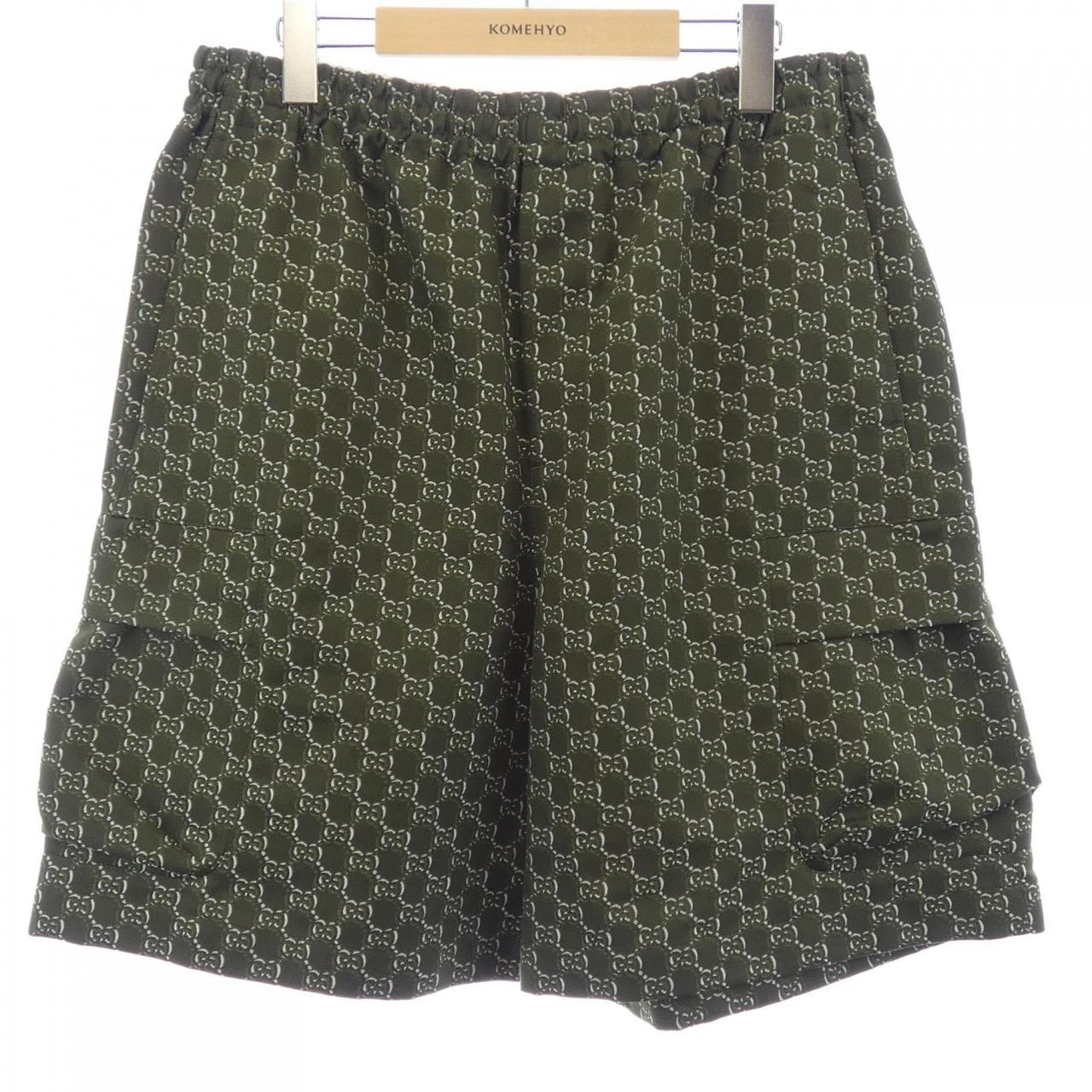 B (目立った傷や汚れなし)】グッチ GUCCI 804980 ZAR26 ショートパンツ