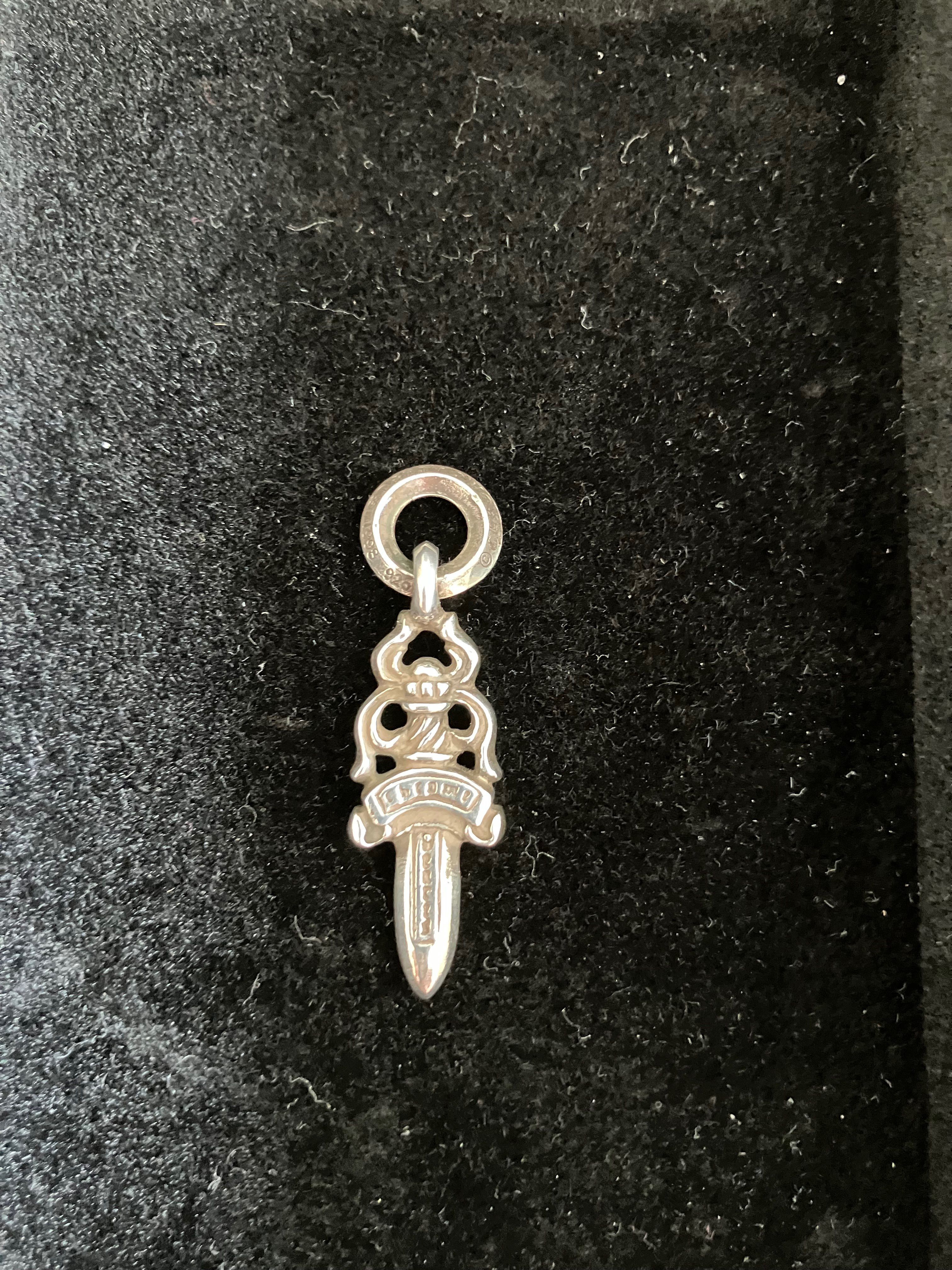 Chrome Hearts # 5 Dagger Charm "Silver"