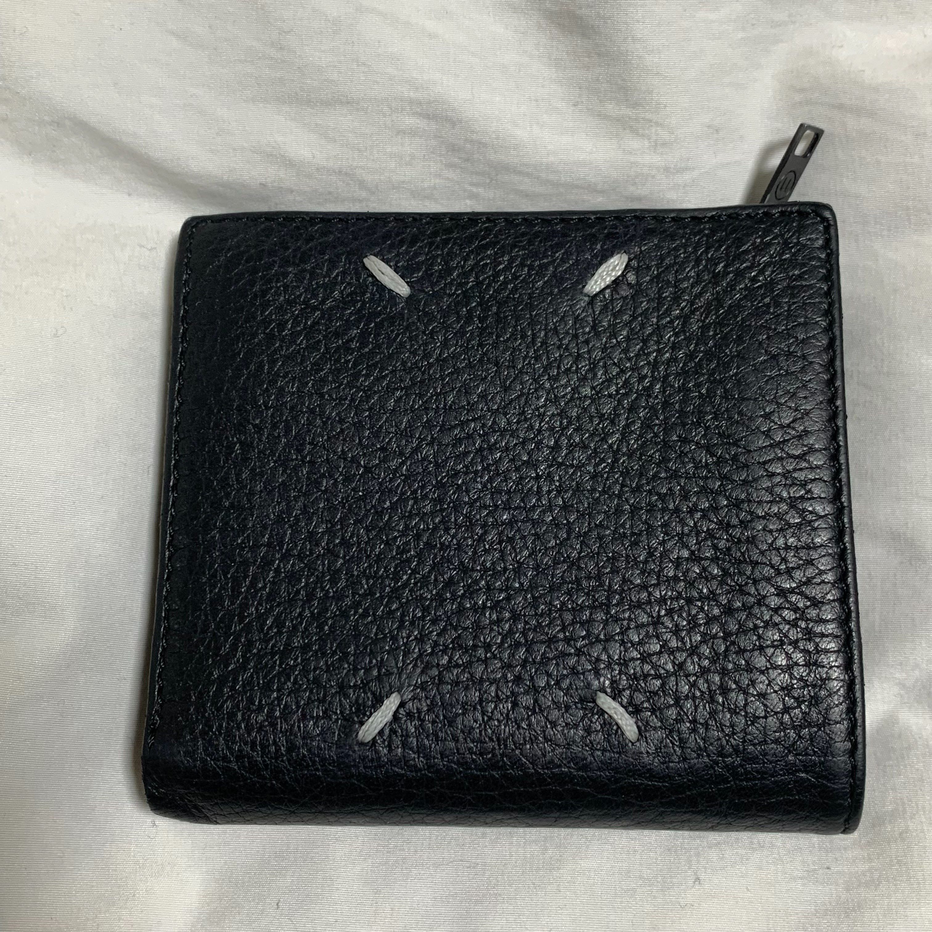 Maison Margiela Leather Zip Wallet "Black"