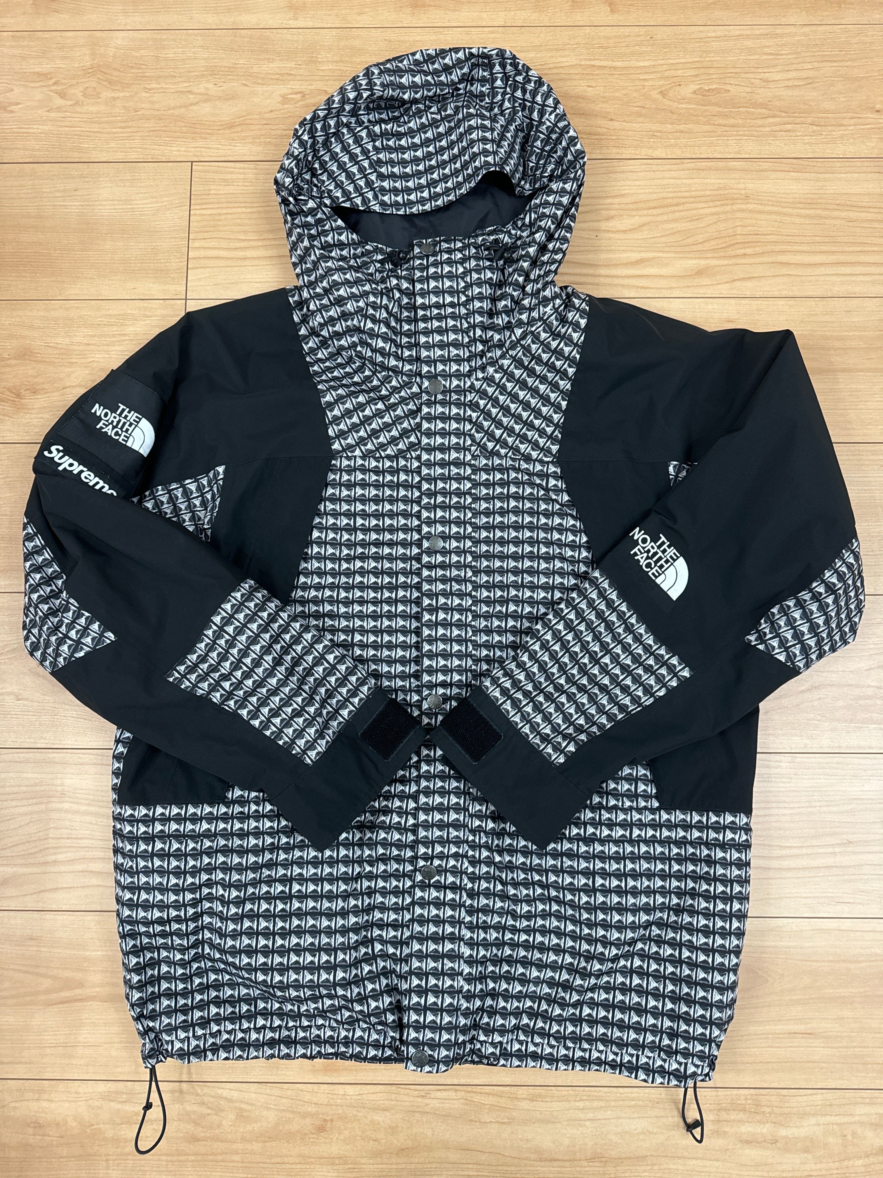 Supreme x The North Face Studded Mountain Light Jacket "Black"