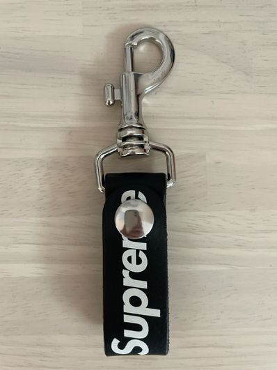 Supreme Leather Key Loop "Black"