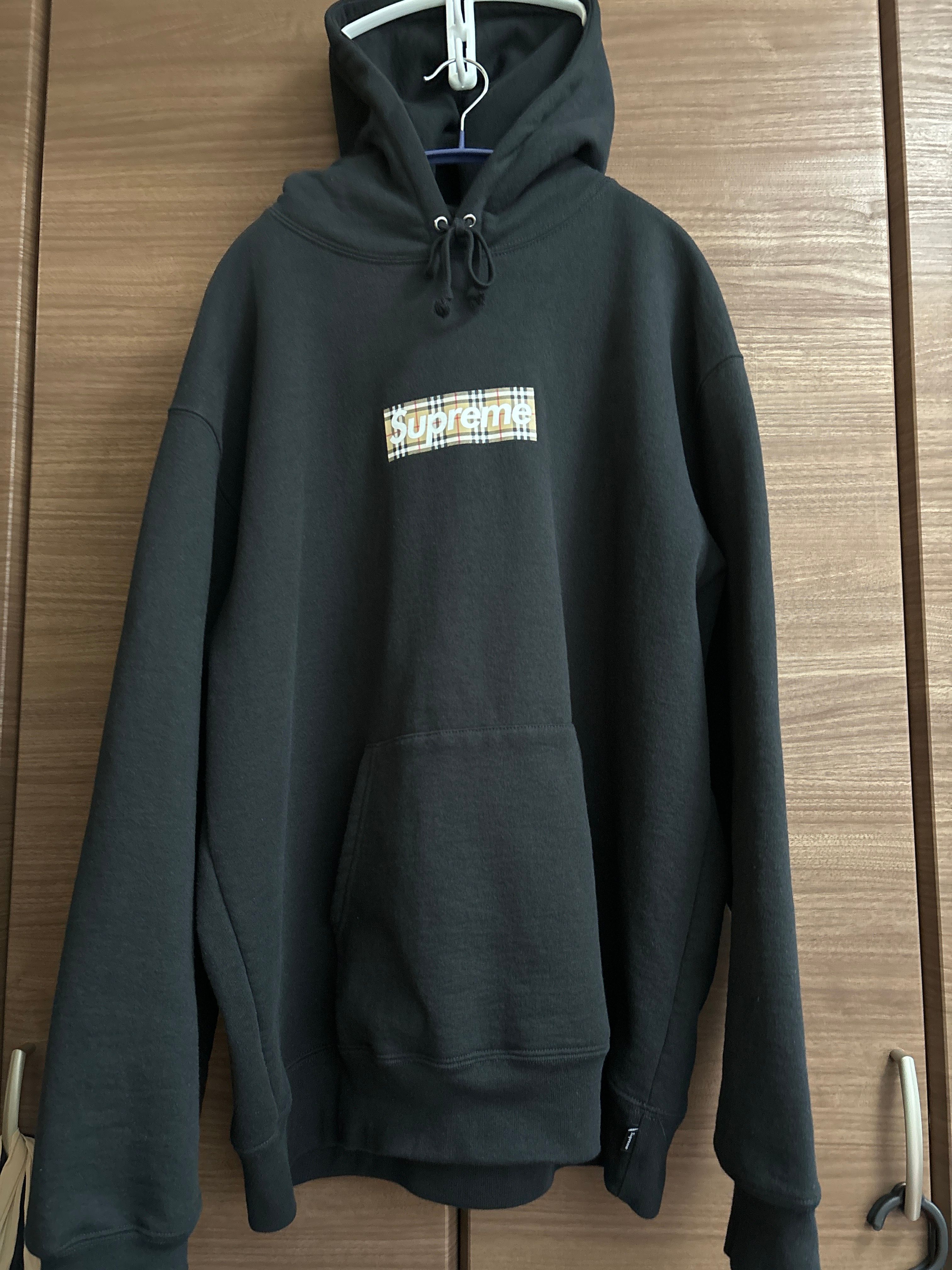 Supreme / Burberry Box Logo Hooded Sweatshirt "Black"