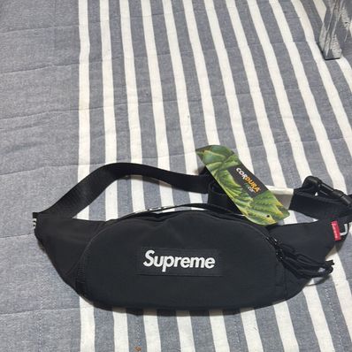 Supreme FW22 Small Waist Bag Supreme FW22 Small Waist Bag