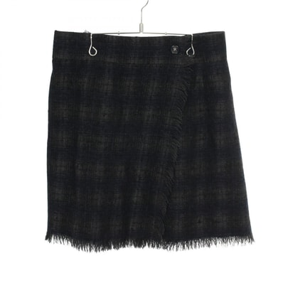 シャネル CHANEL ライオンボタン ツイード フリンジ スカート 衣料品 ボトムス ウール アルパカ / ナイロン レディース ネイビー系 / ブラック系 / グレー系 P46261V34350 【中古】