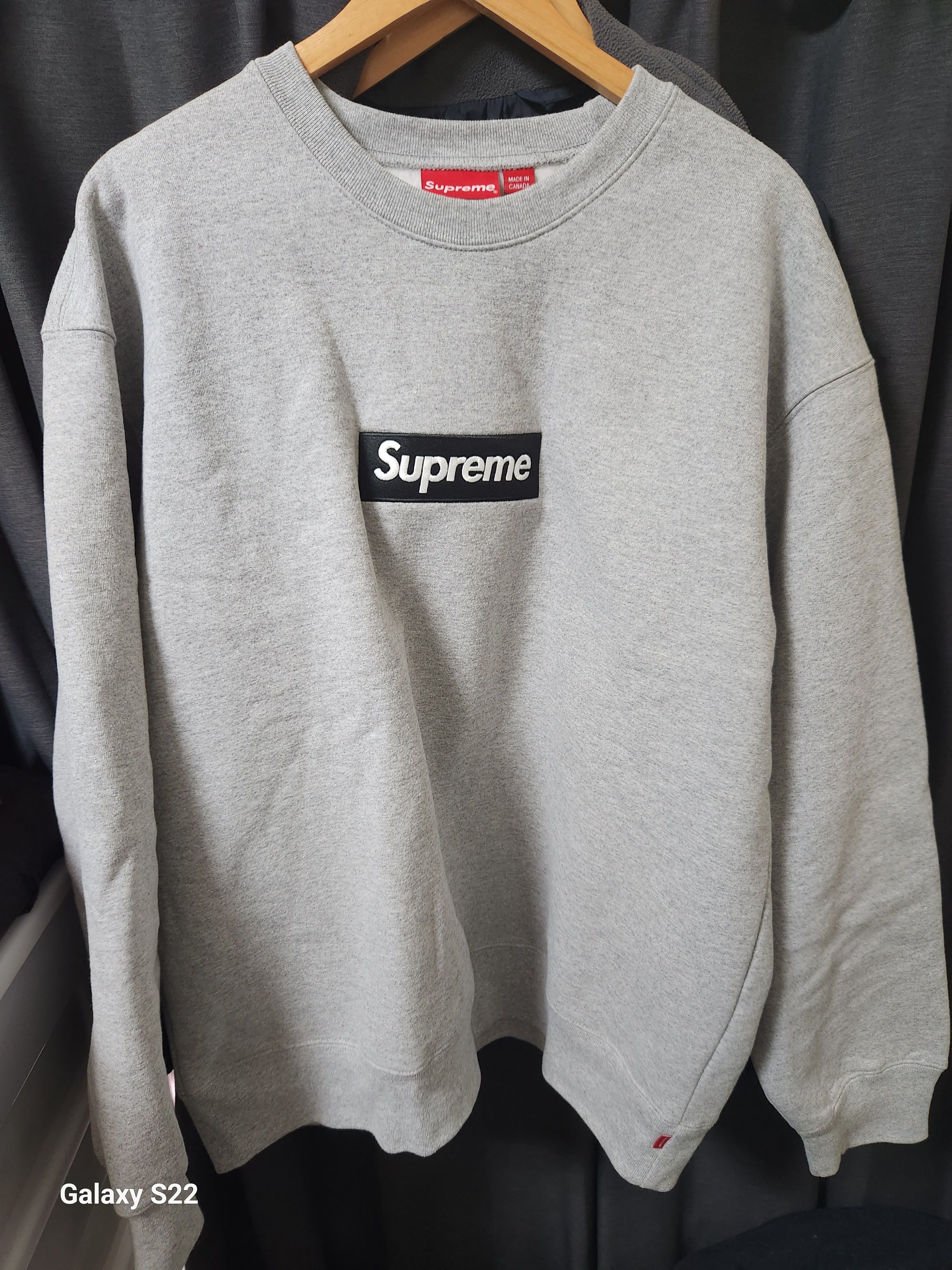 Supreme Box Logo Crewneck "Heather Grey" (22FW)