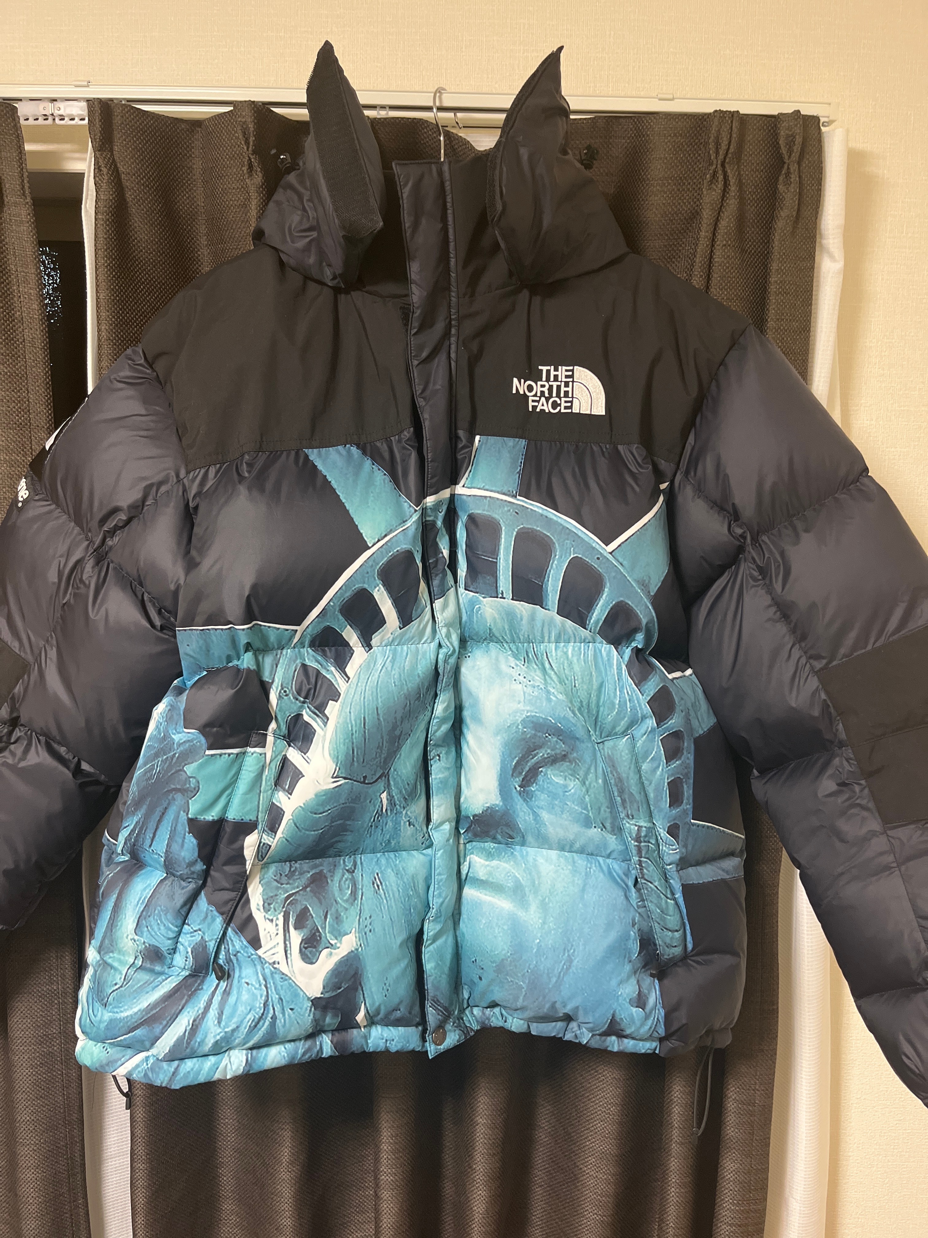 Supreme x The North Face Statue of Liberty Baltoro Jacket "Black"