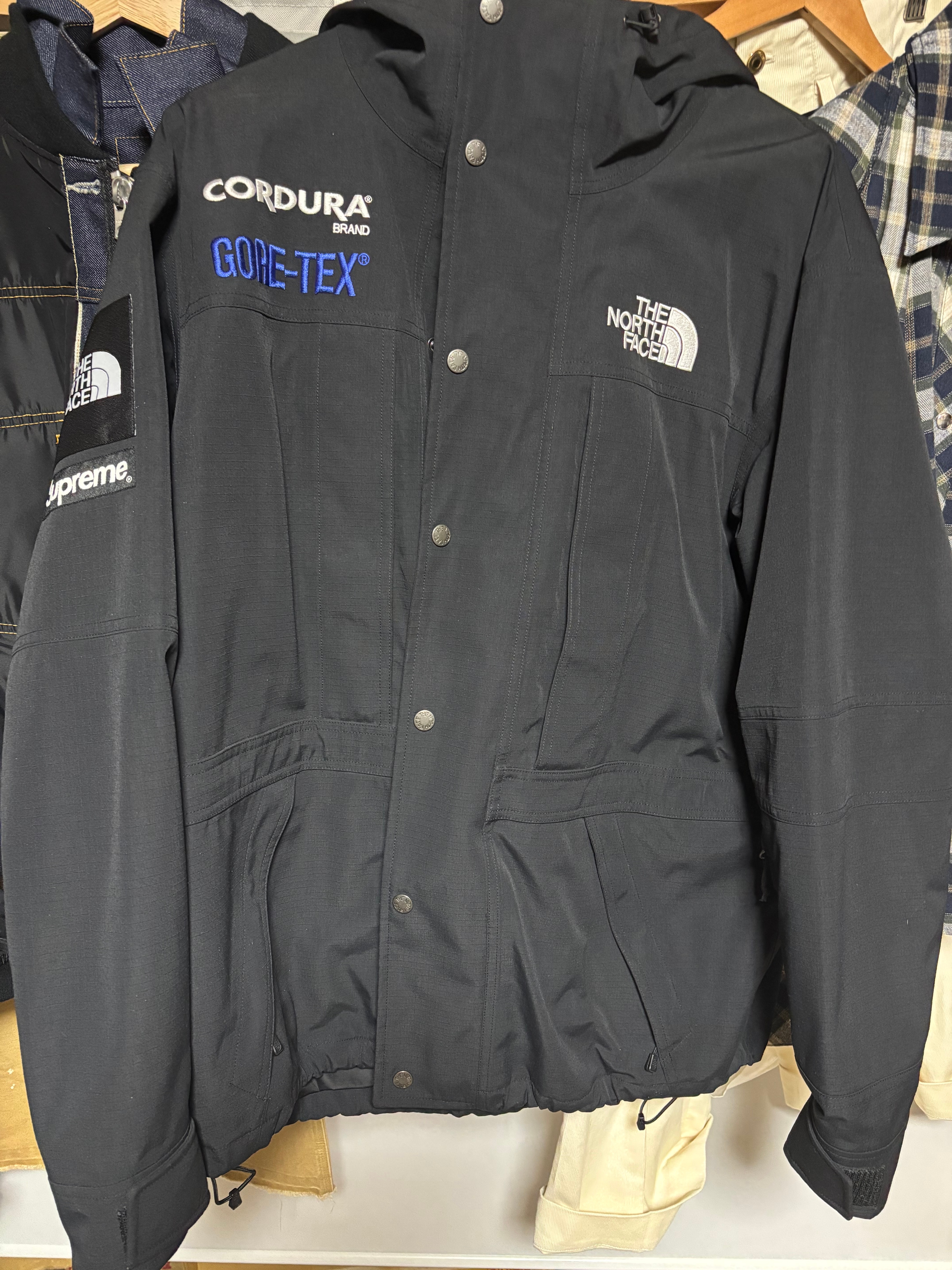 Supreme x The North Face Expedition Jacket "Black"
