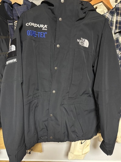 Supreme x The North Face Expedition Jacket "Black"