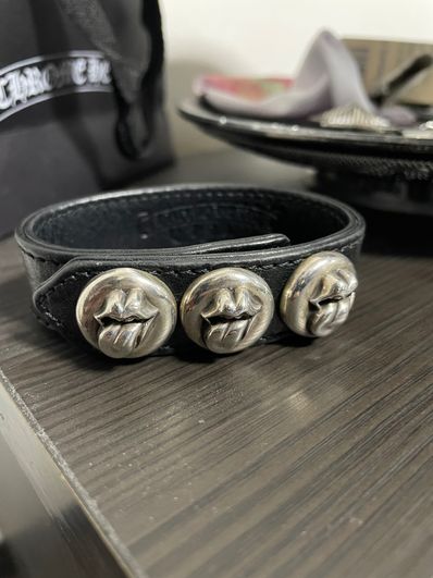 クロムハーツ リップタン レザーブレスレット