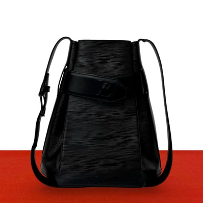 LOUIS VUITTON ルイヴィトン サックデポール エピ レザー ショルダーバッグ ブラック
30140