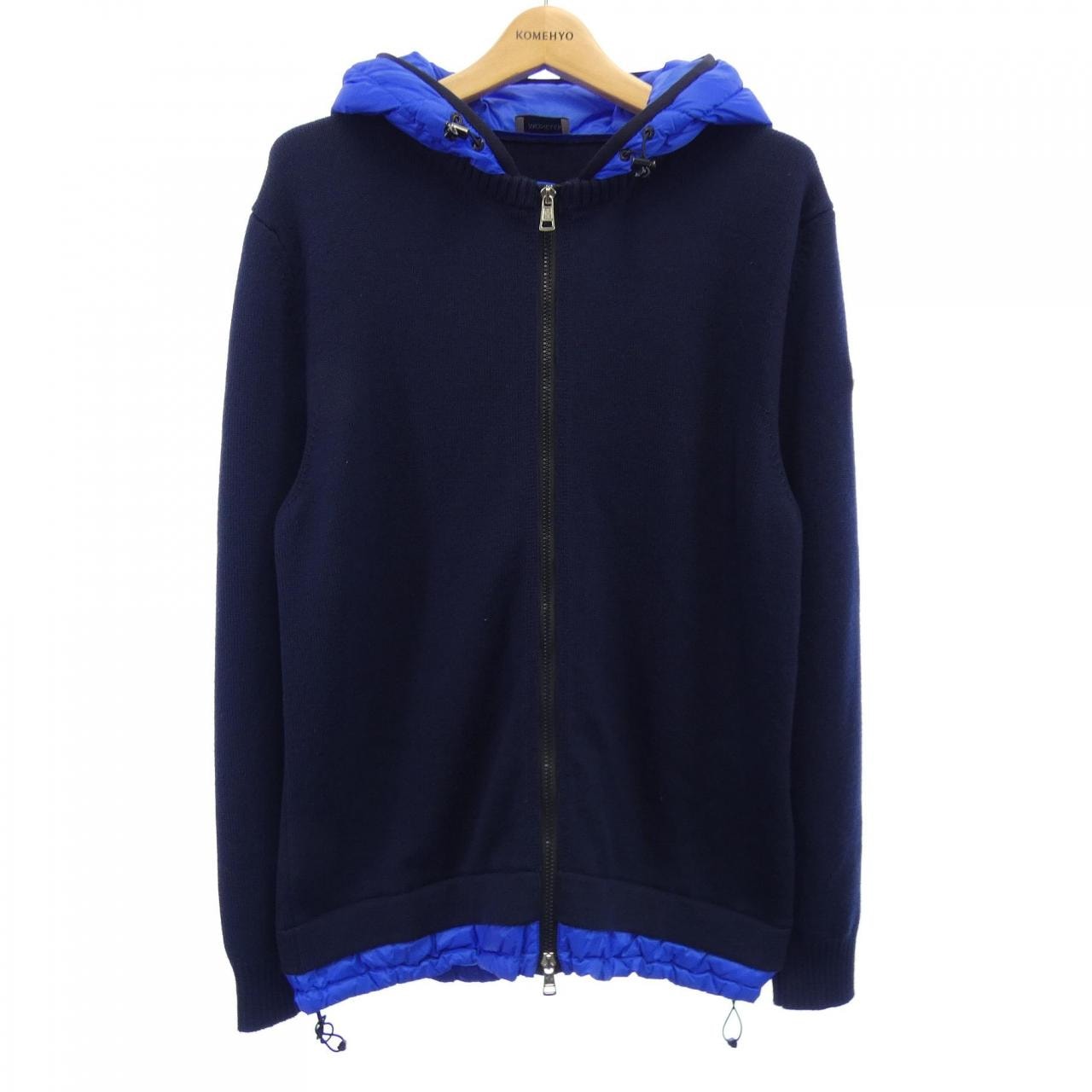 モンクレール MONCLER ダウンジャケット