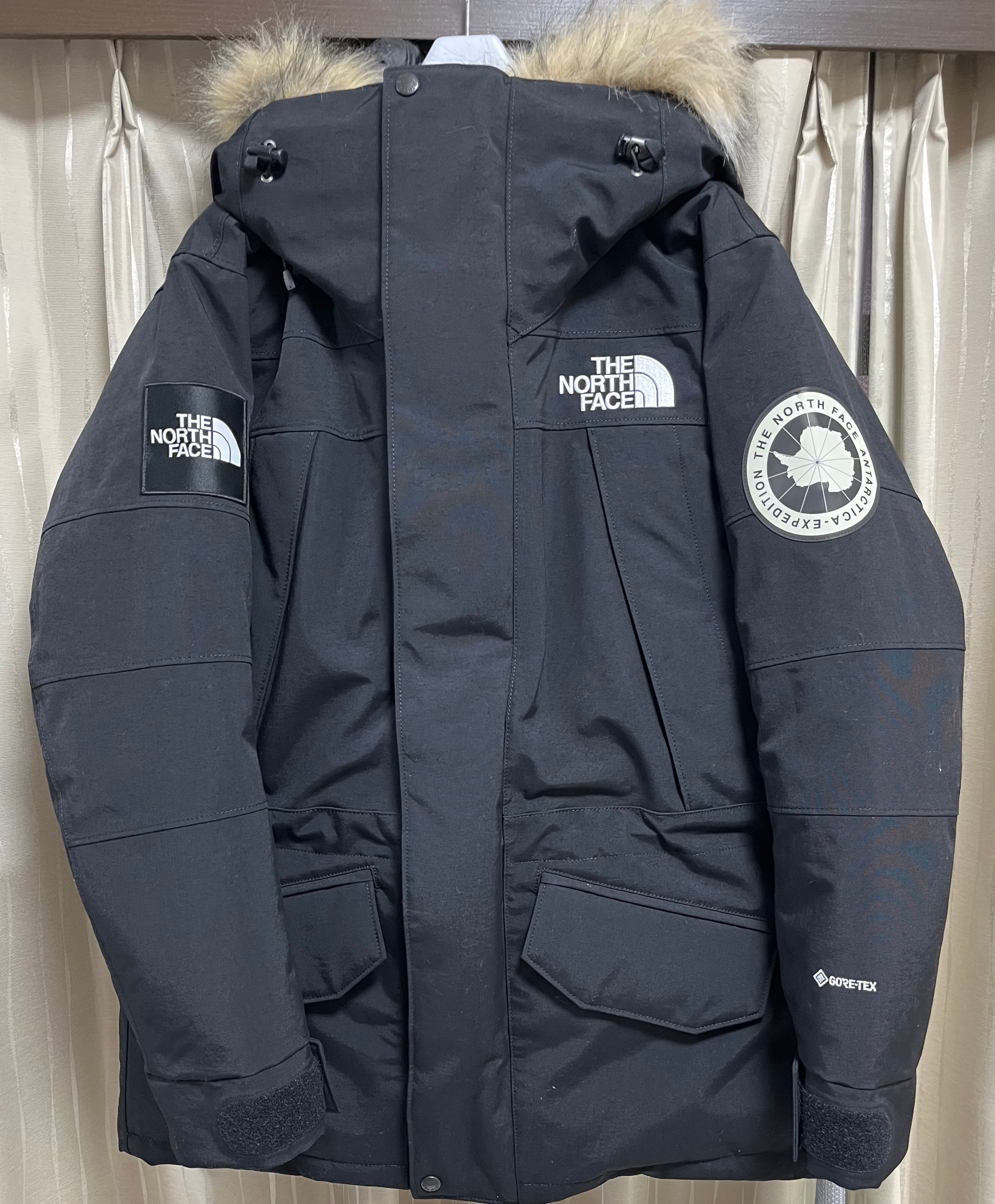 ザノースフェイス アンタークティカ パーカ "ブラック"