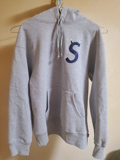 Supreme S Logo Hooded Sweatshirt "Heather Grey" (22FW)