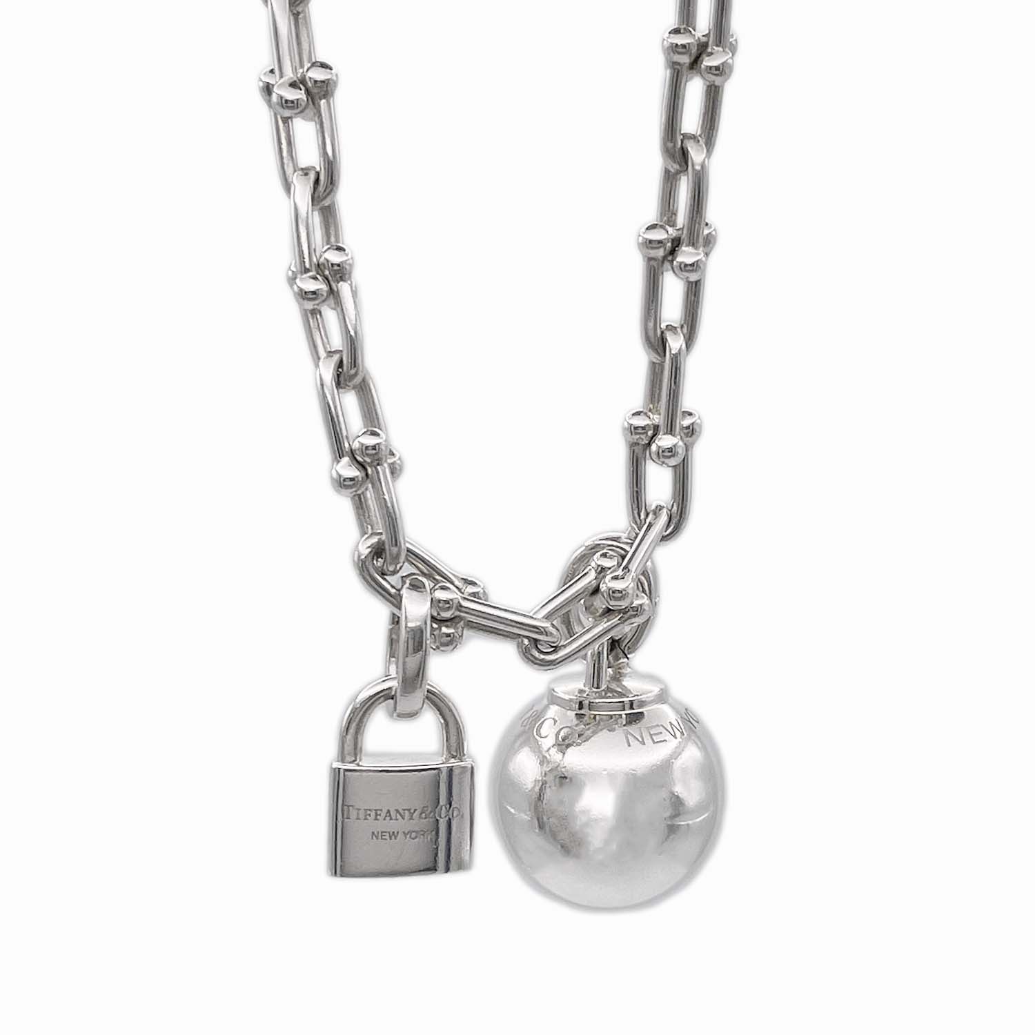 TIFFANY&Co. ティファニー ハードウェア 2連 ラップ ブレスレット
2WAY SV925 Lサイズ 17cm シルバー ユニセックス
【中古】