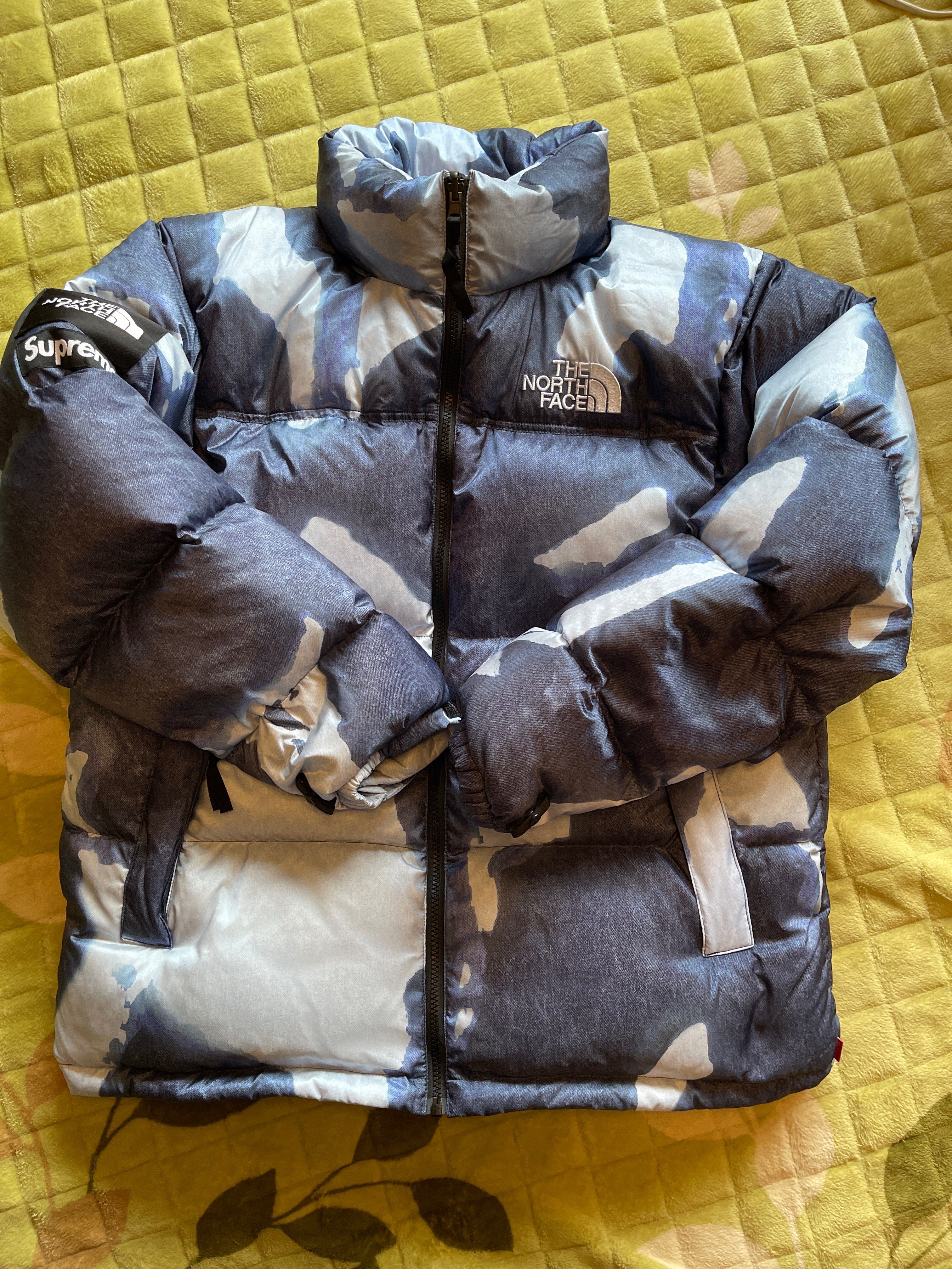 Supreme x The North Face Bleached Denim Print Nuptse Jacket "Indigo"