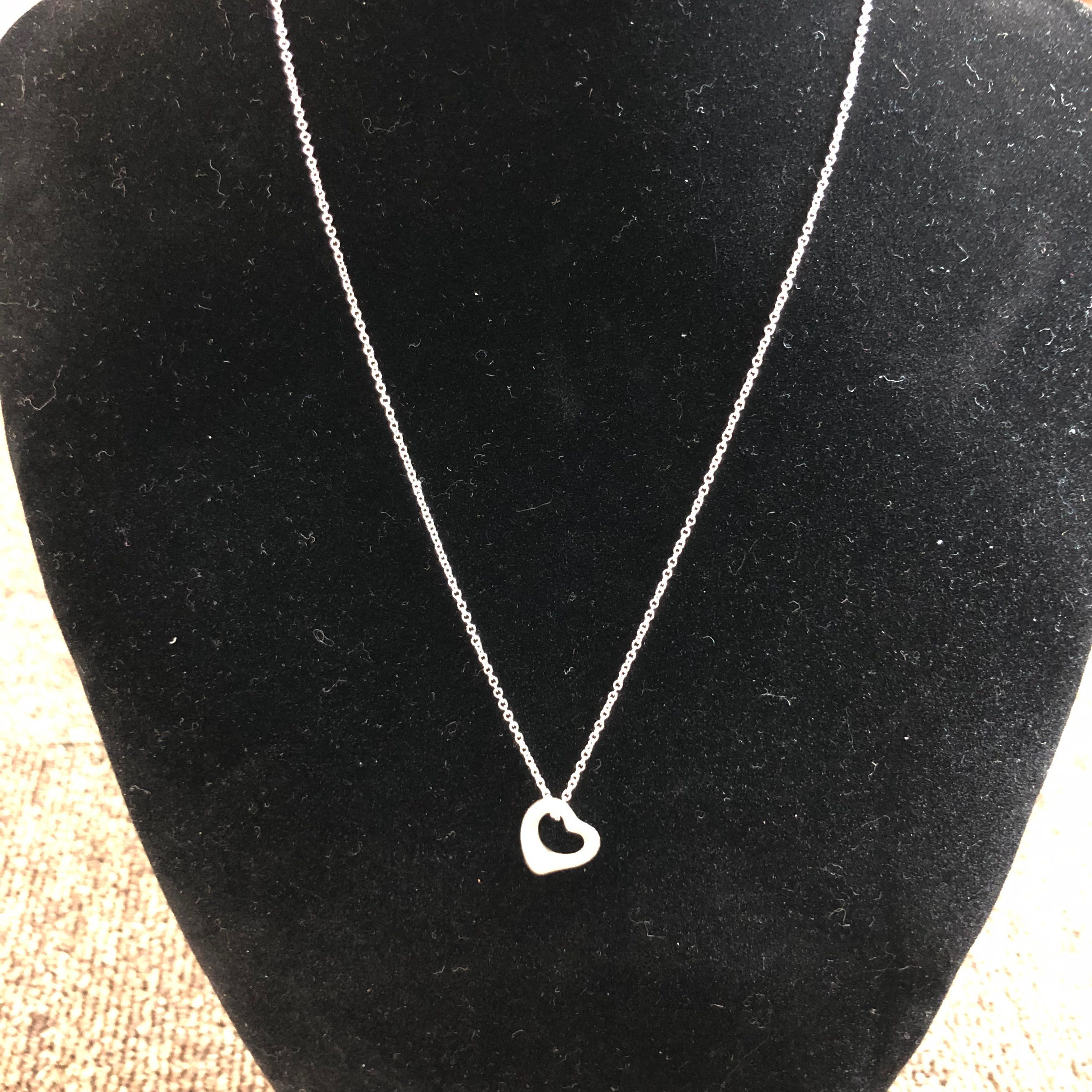 ティファニー オープンハート ネックレス