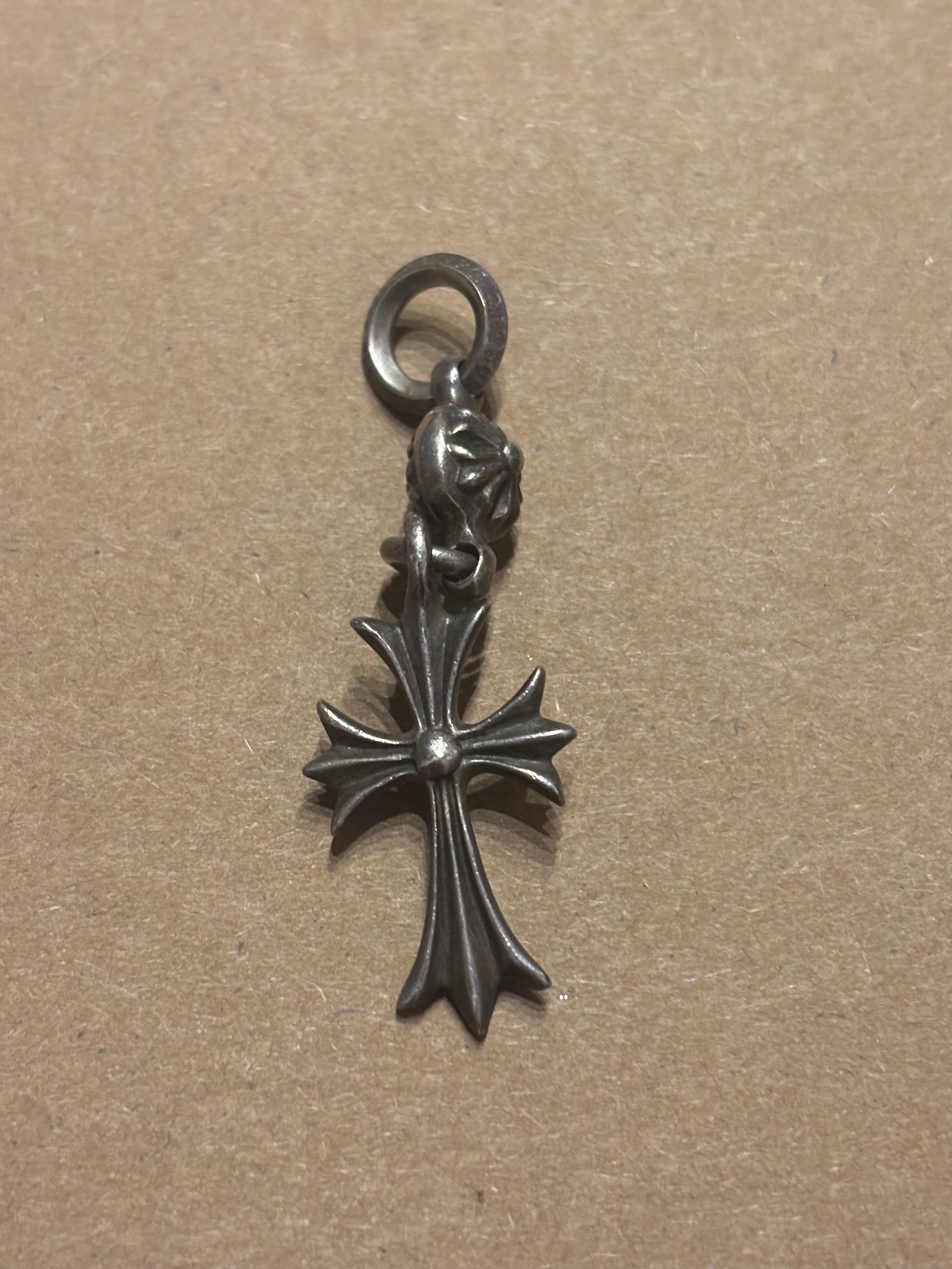 Chrome Hearts 1 Ball Tiny CH Cross Charm "Silver"