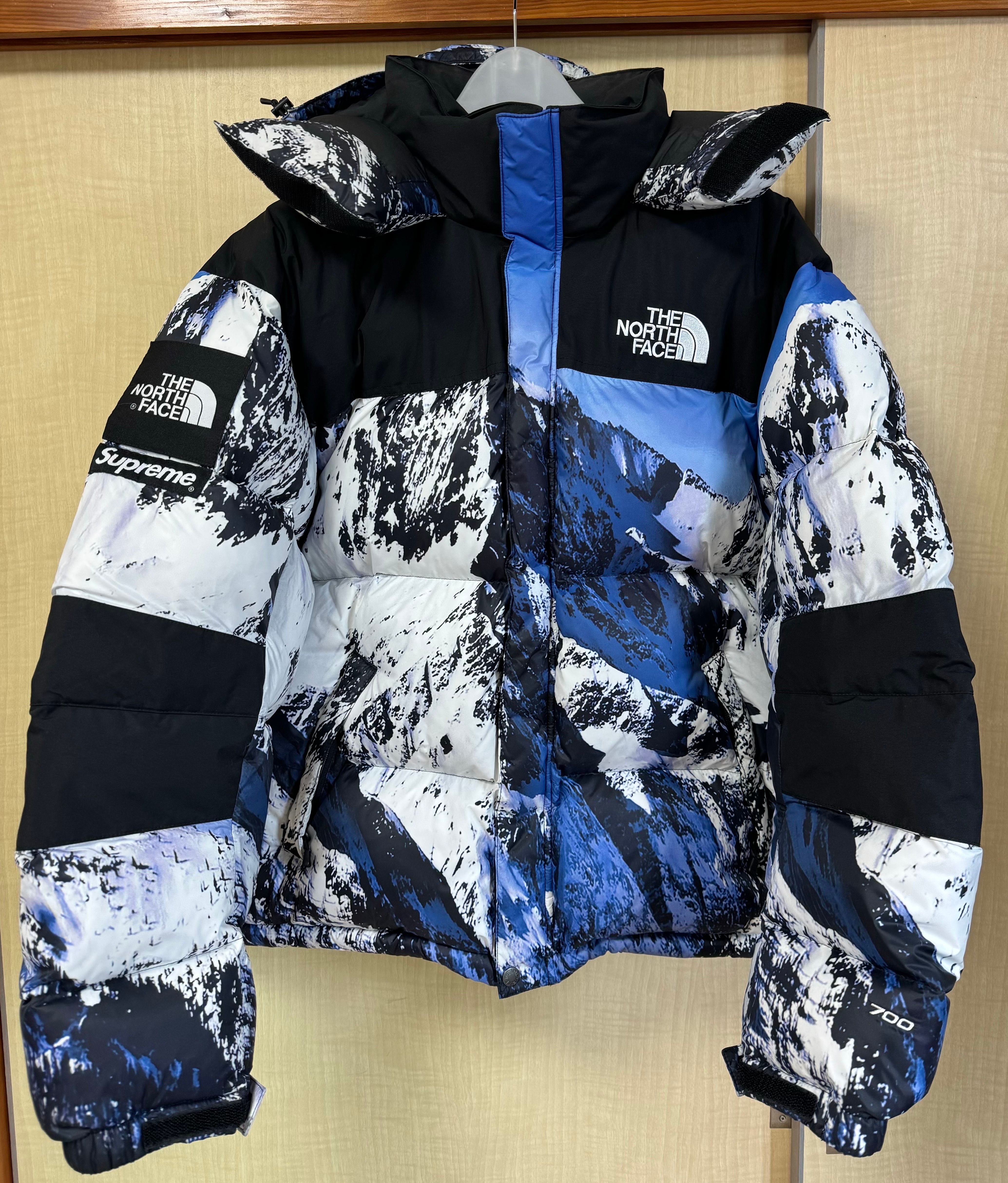 Supreme x The North Face Mountain Baltoro Jacket "Blue"