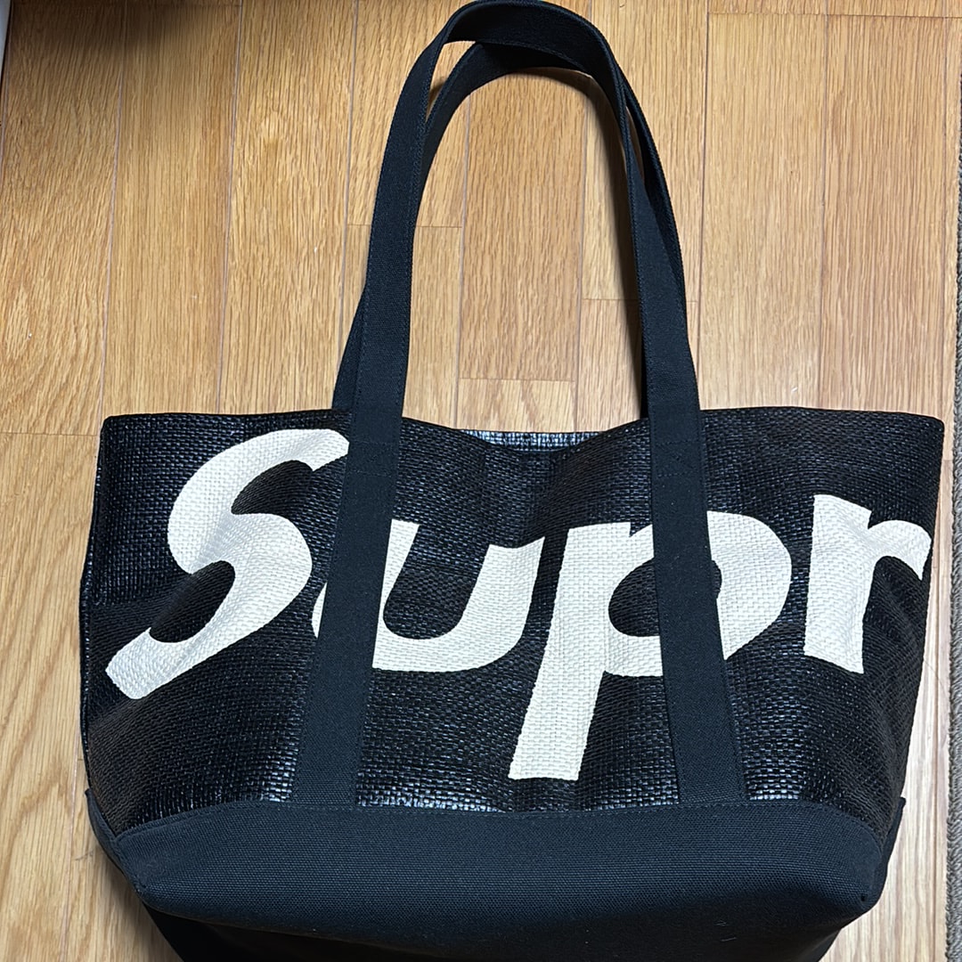 Supreme Velvet Mini Pouch 