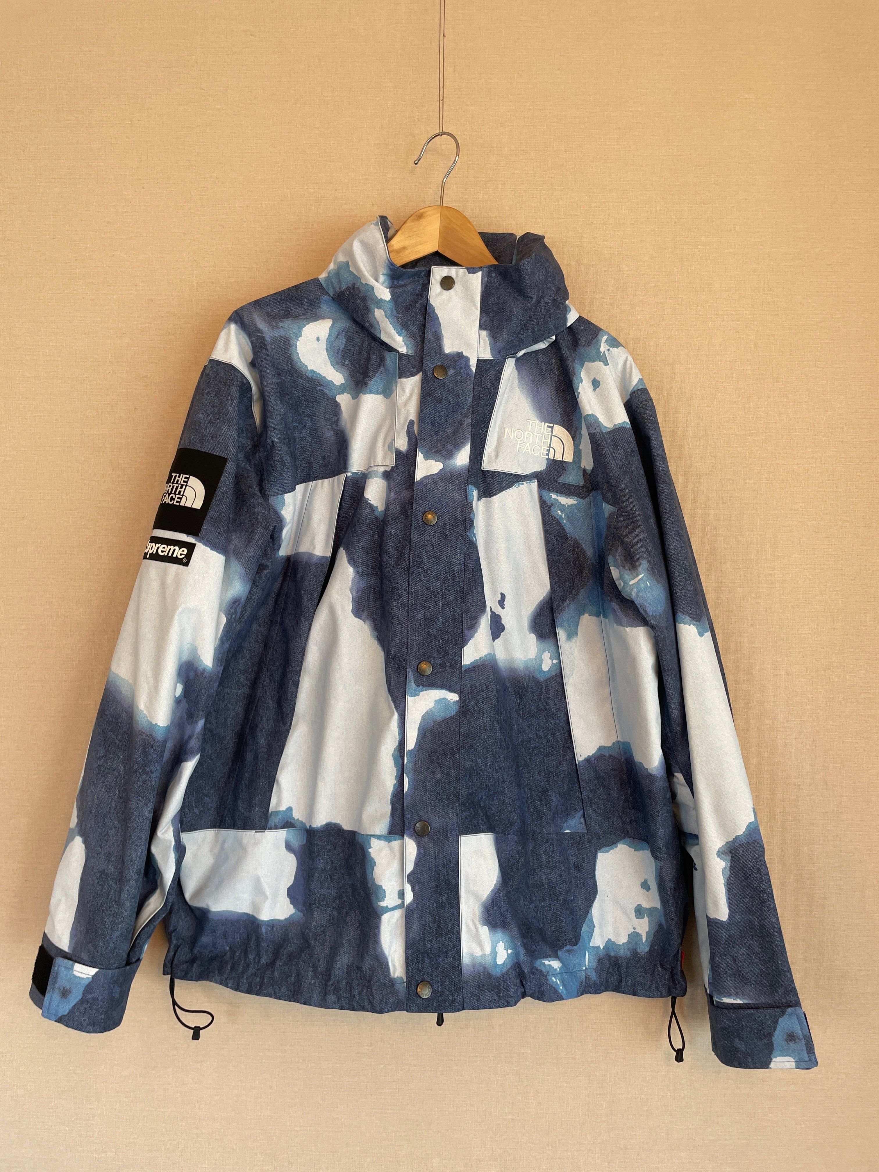 Supreme x The North Face Bleached Denim Print Mountain Jacket "Indigo"